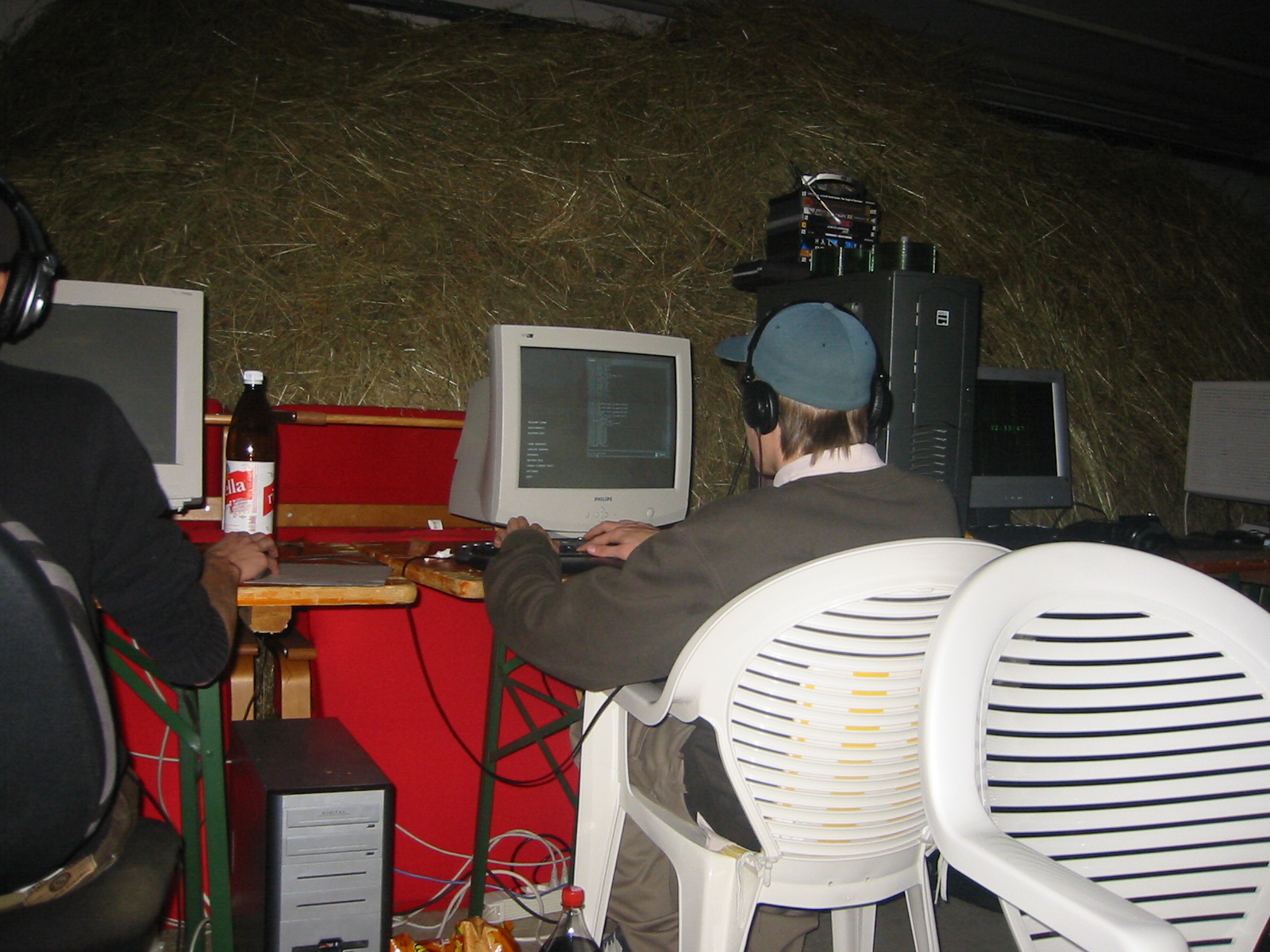 2004-10-15 - skV Clan-LAN - 001