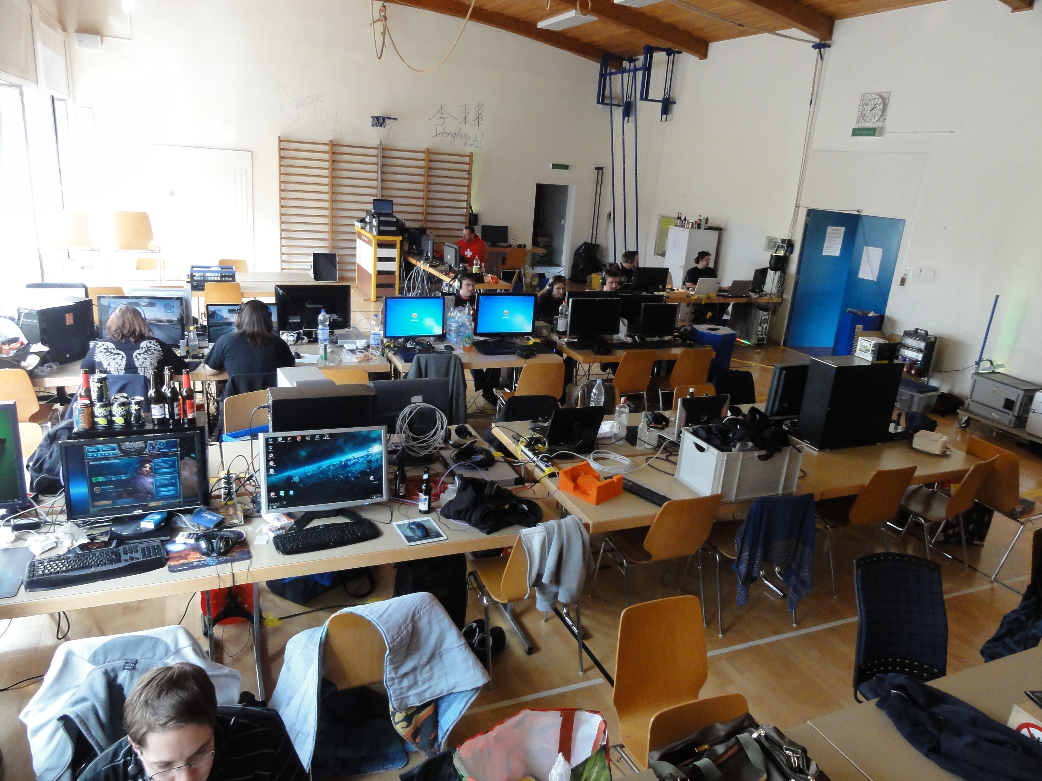 2010-10-30 - DreamLAN 12 - 010