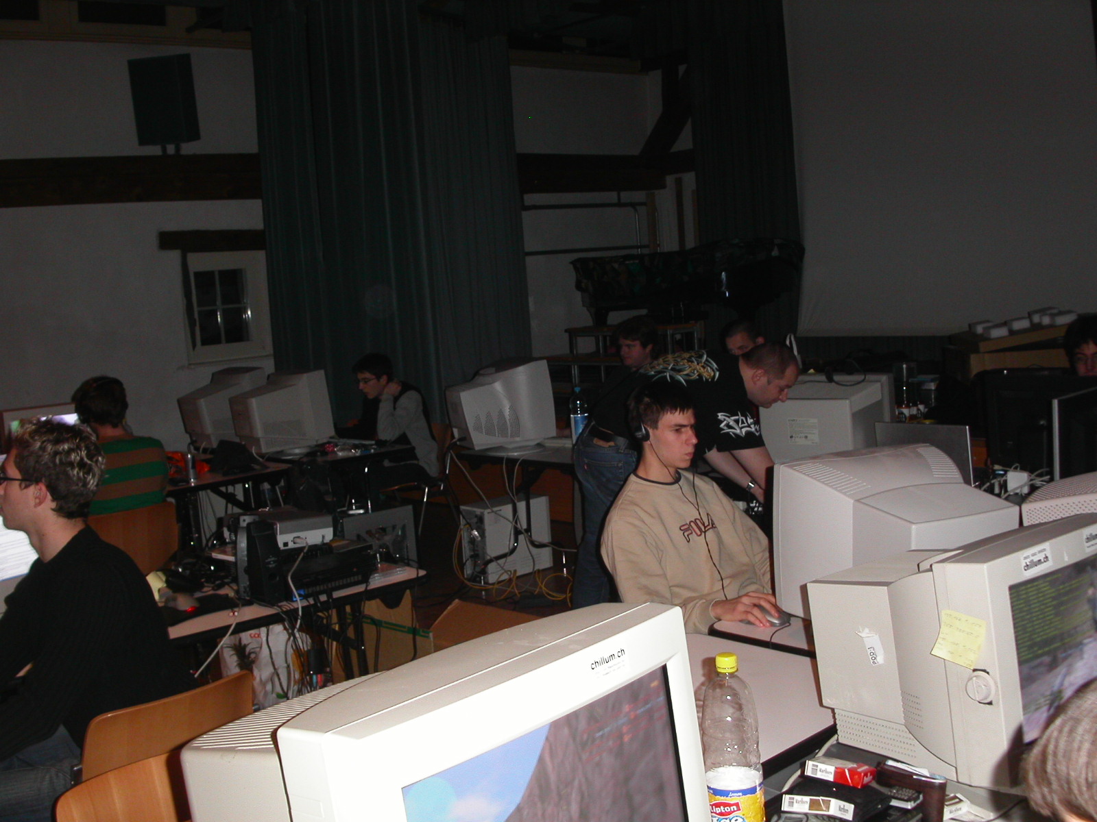 2004-11-12 - SIFF-LAN - 012