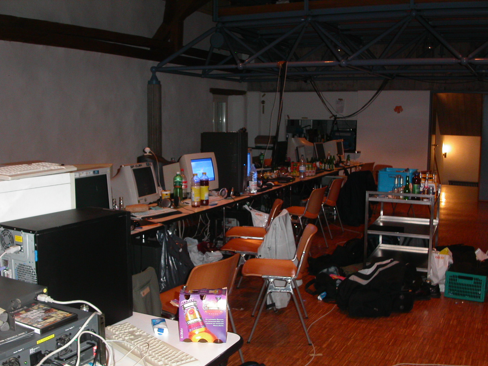 2004-11-12 - SIFF-LAN - 022