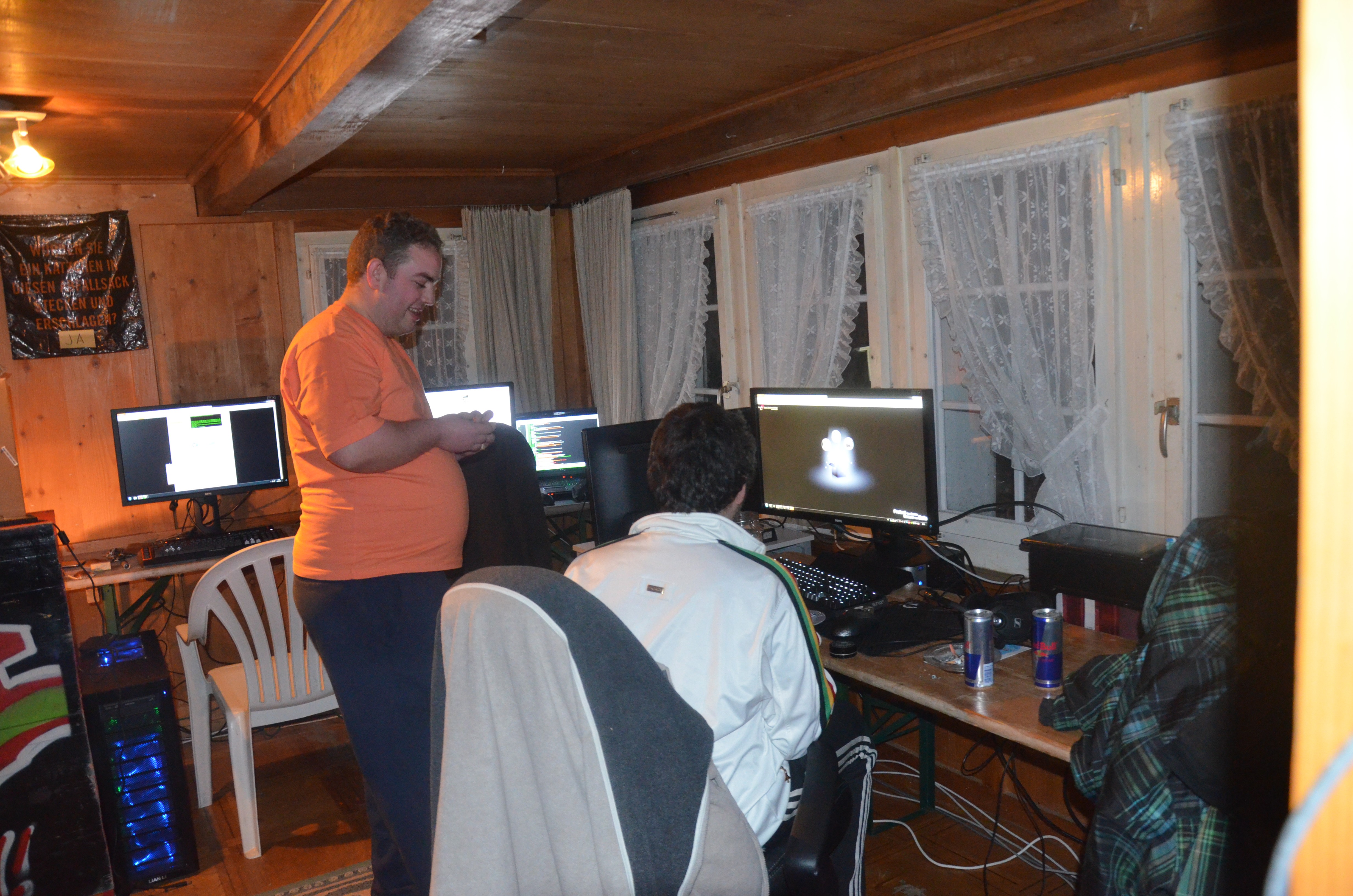 2013-03-28 - Drunken Monk Home LAN 2013 - 002