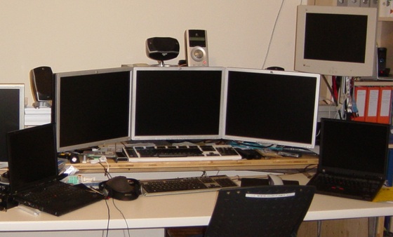 Monitor Halter 2007