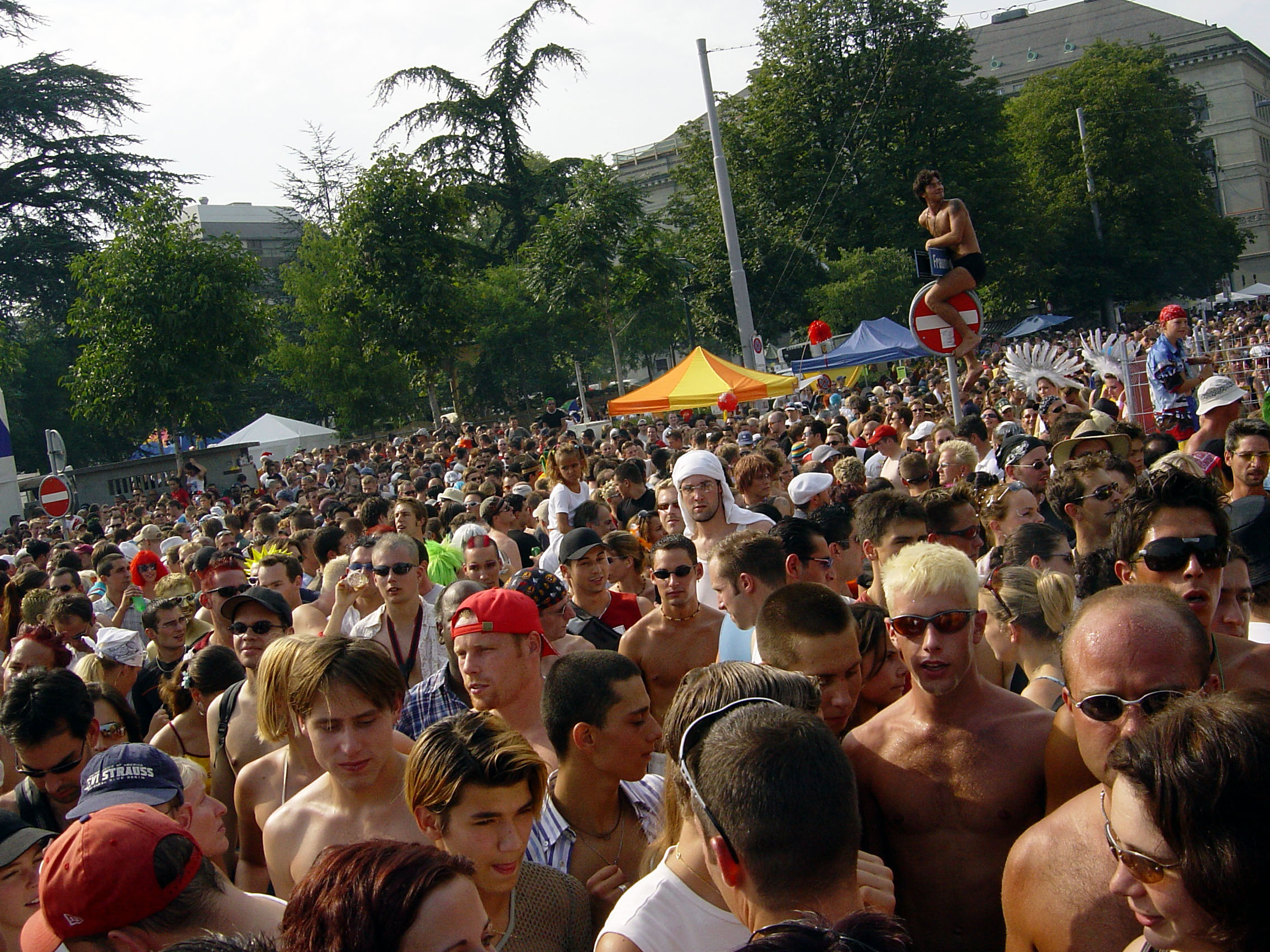 2003-08-09 - Streetparade 2003 - 005