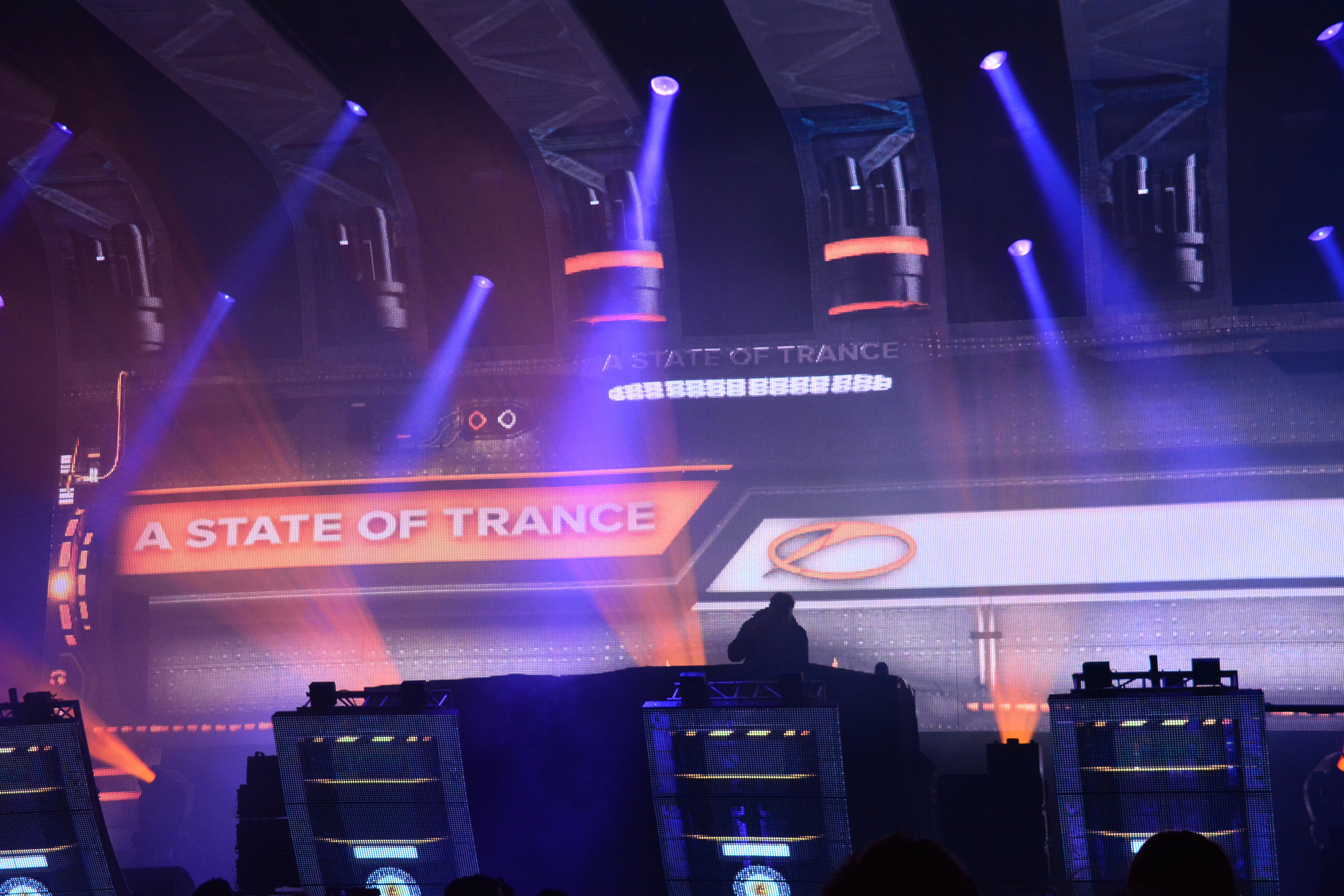 2014-02-15 - A State Of Trance 650 New Horizon Utrecht - 013