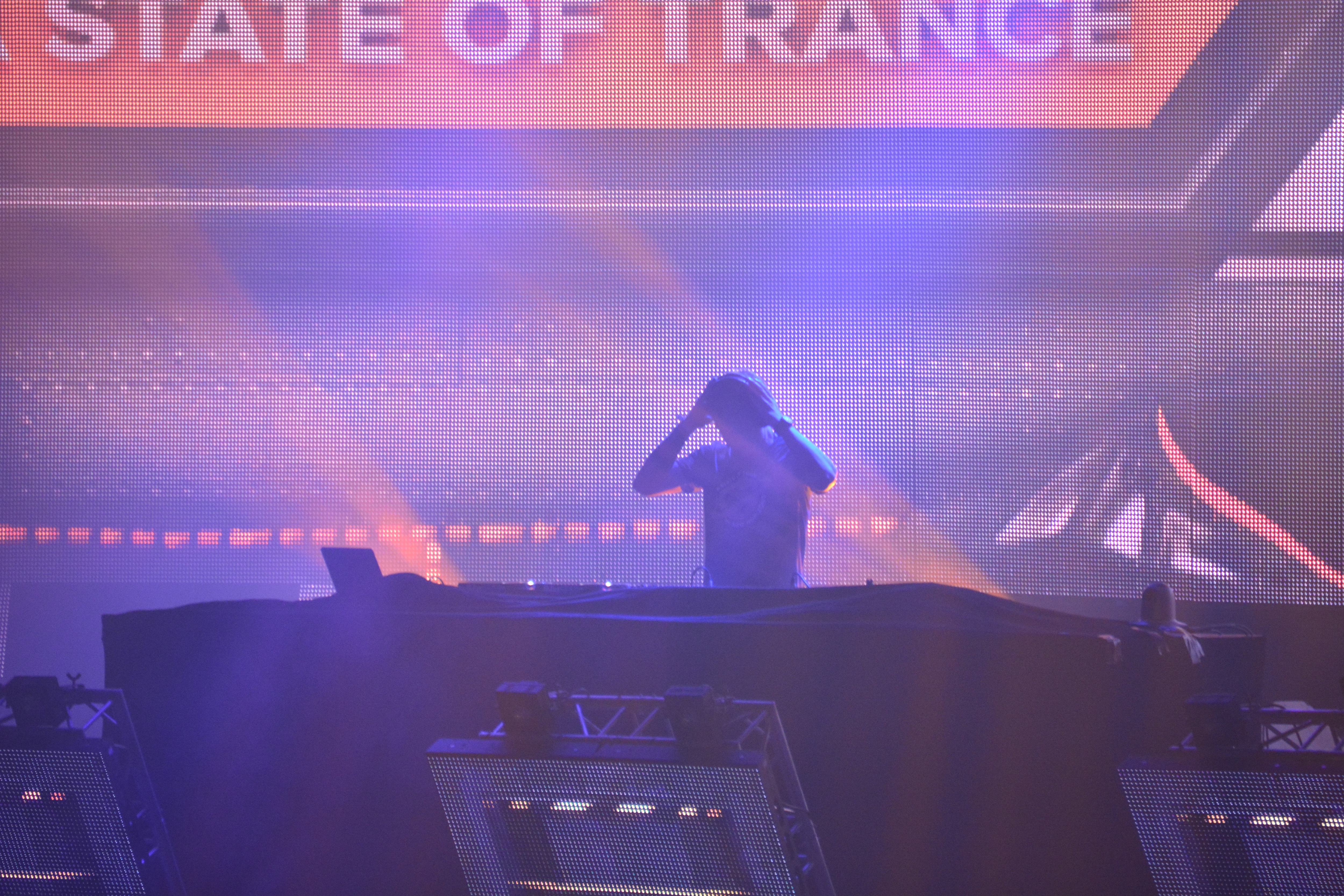 2014-02-15 - A State Of Trance 650 New Horizon Utrecht - 020