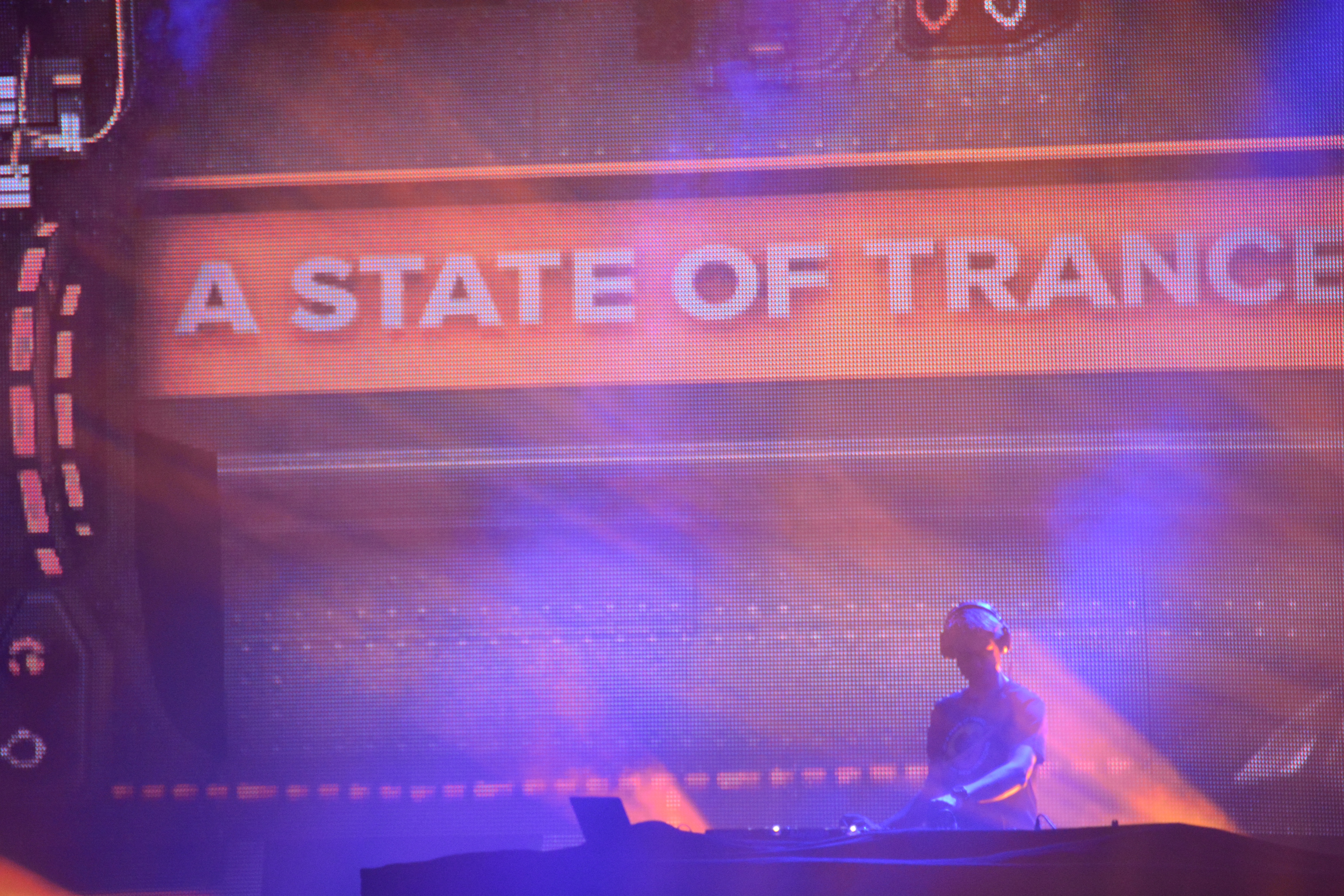 2014-02-15 - A State Of Trance 650 New Horizon Utrecht - 025