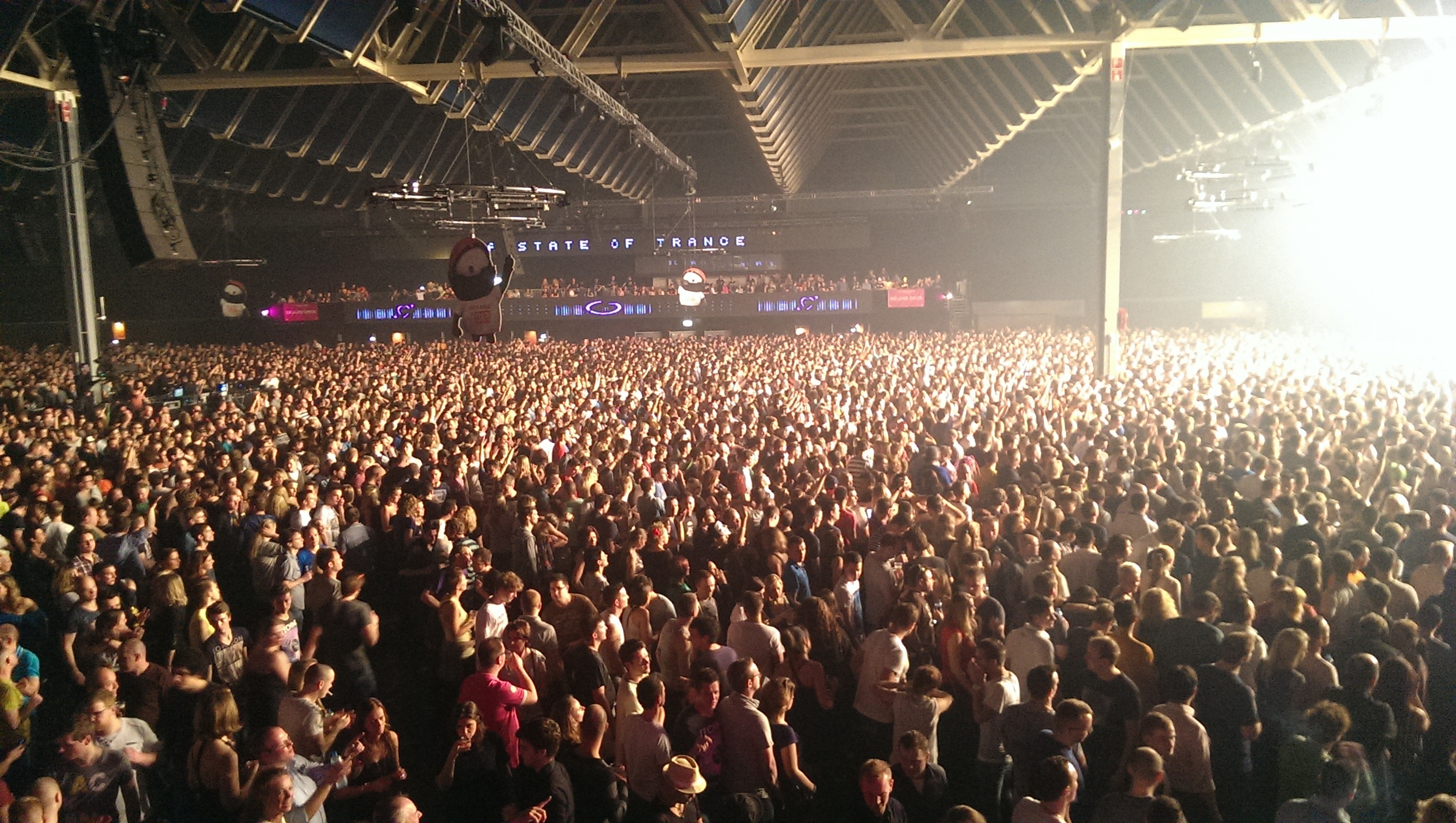 2014-02-15 - A State Of Trance 650 New Horizon Utrecht - 194