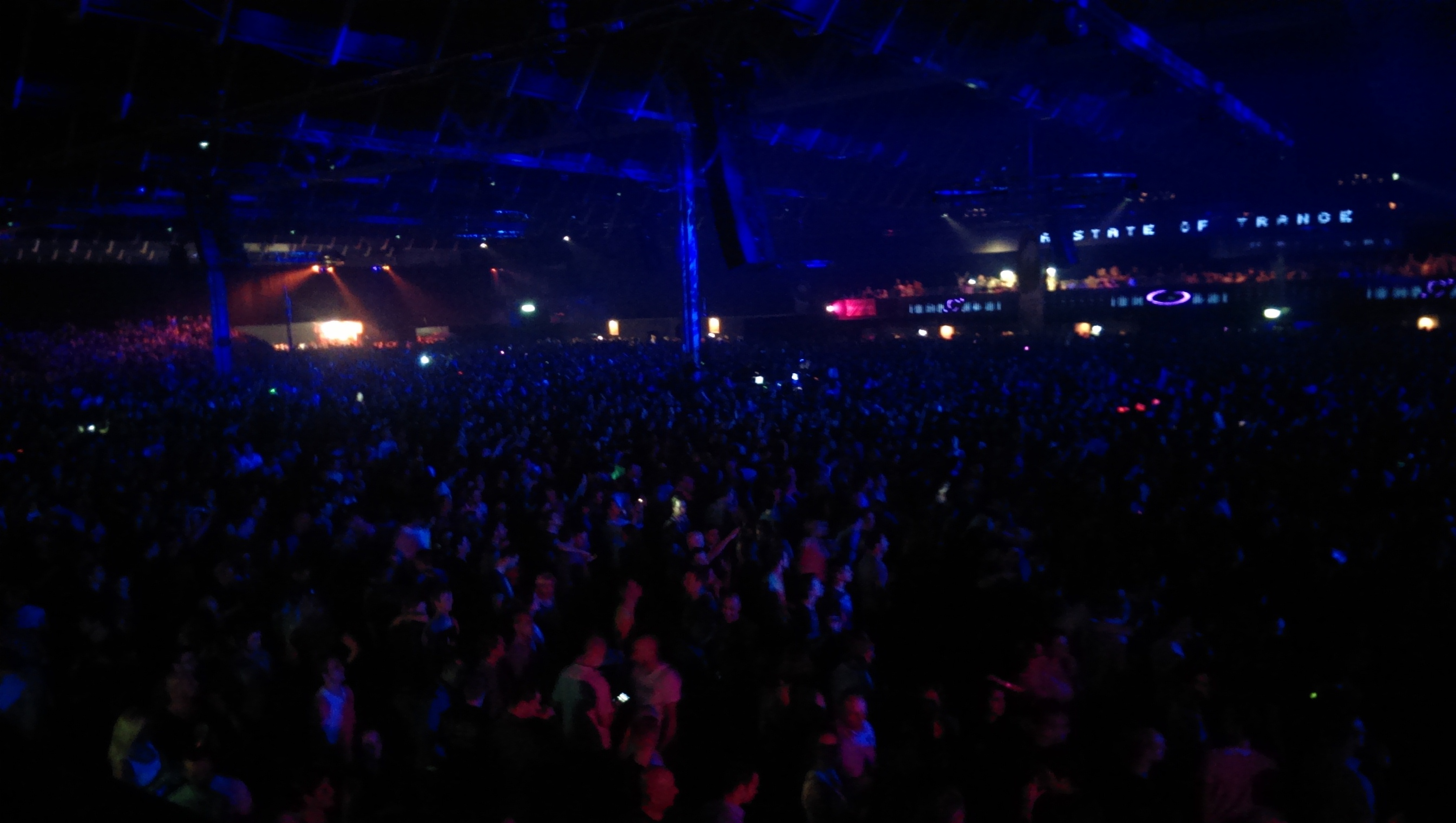 2014-02-15 - A State Of Trance 650 New Horizon Utrecht - 197