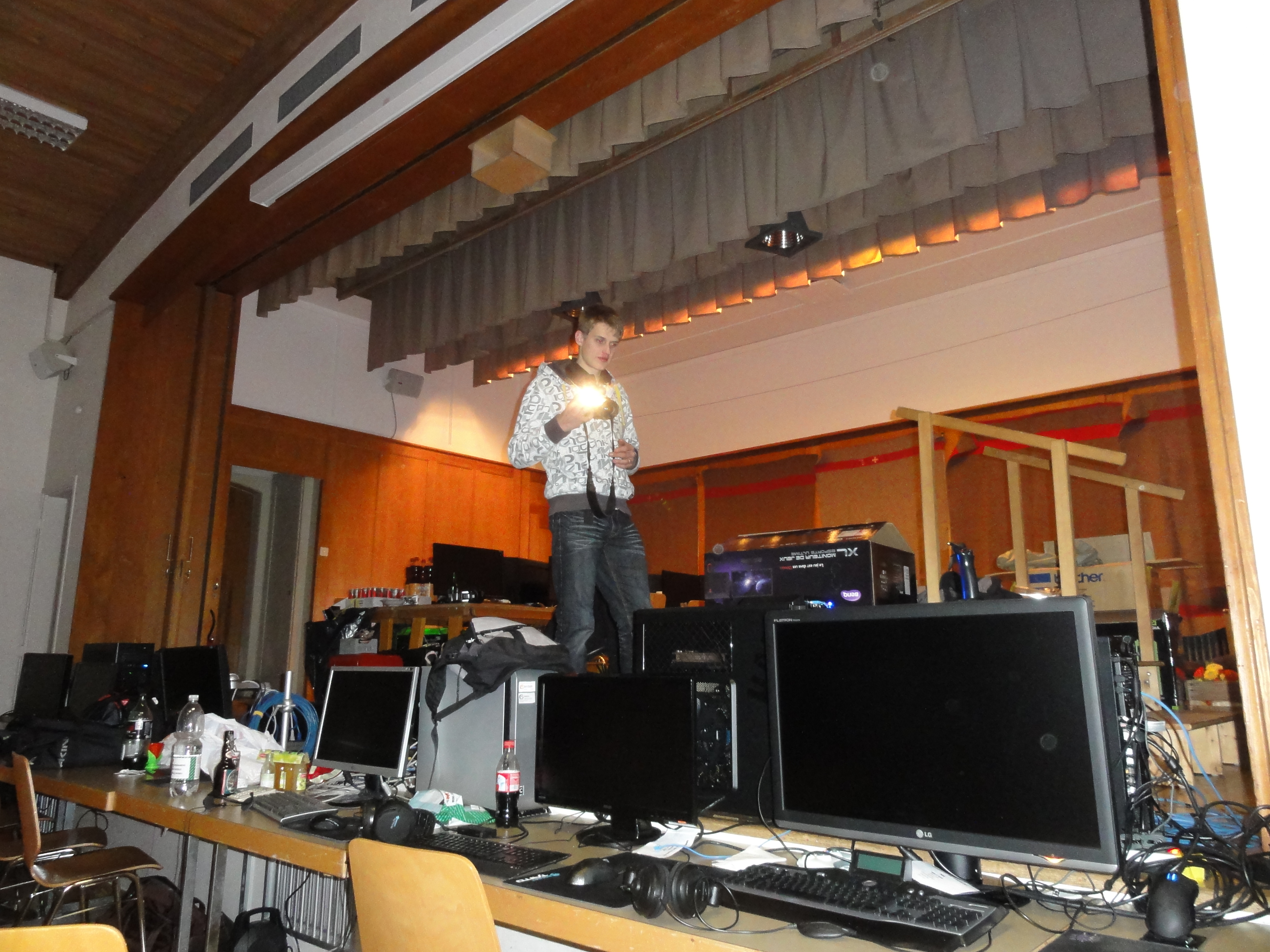 2013-02-23 DreamLAN 16 - 02