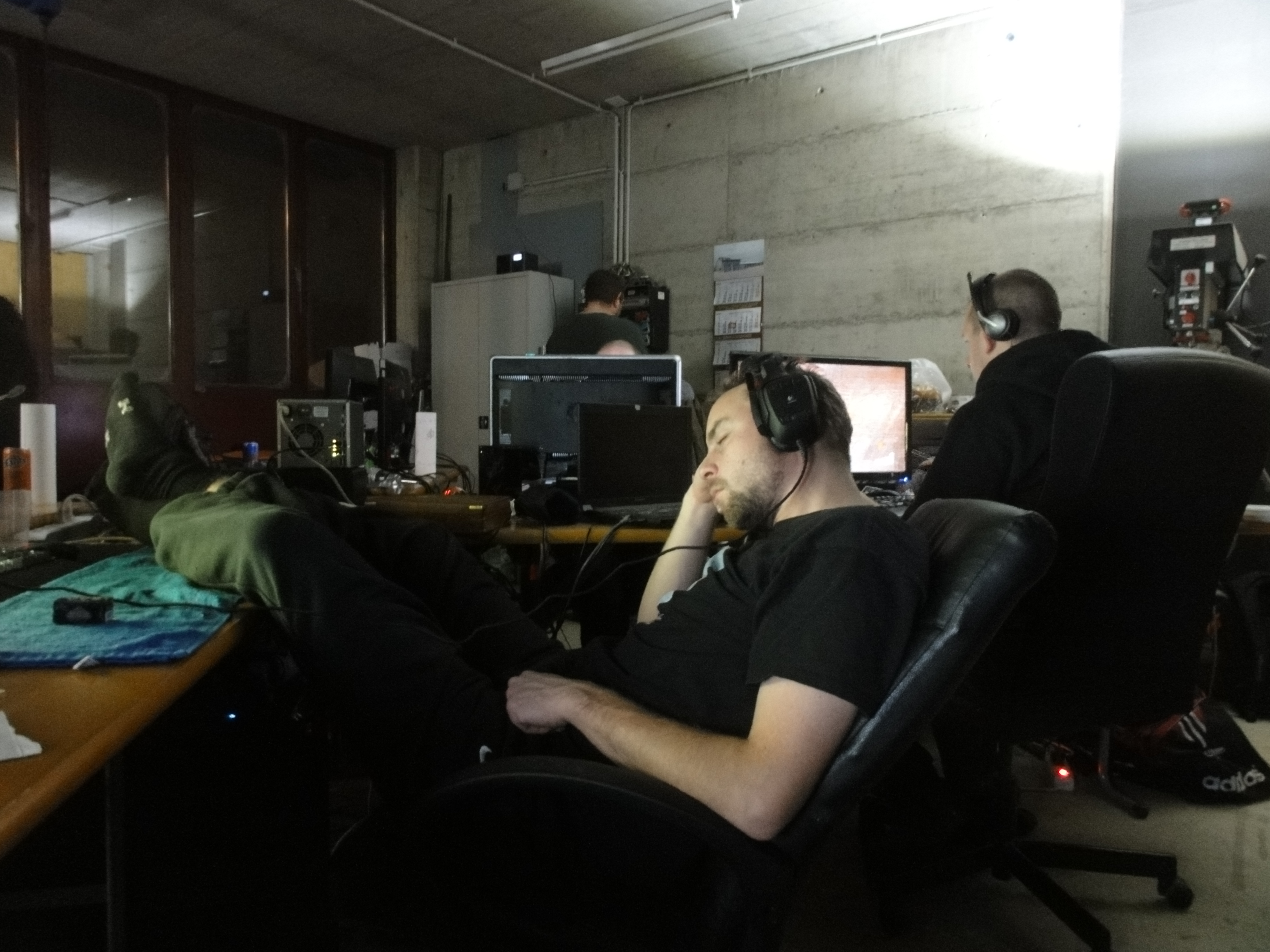 PentHouse-LAN 2 - 019