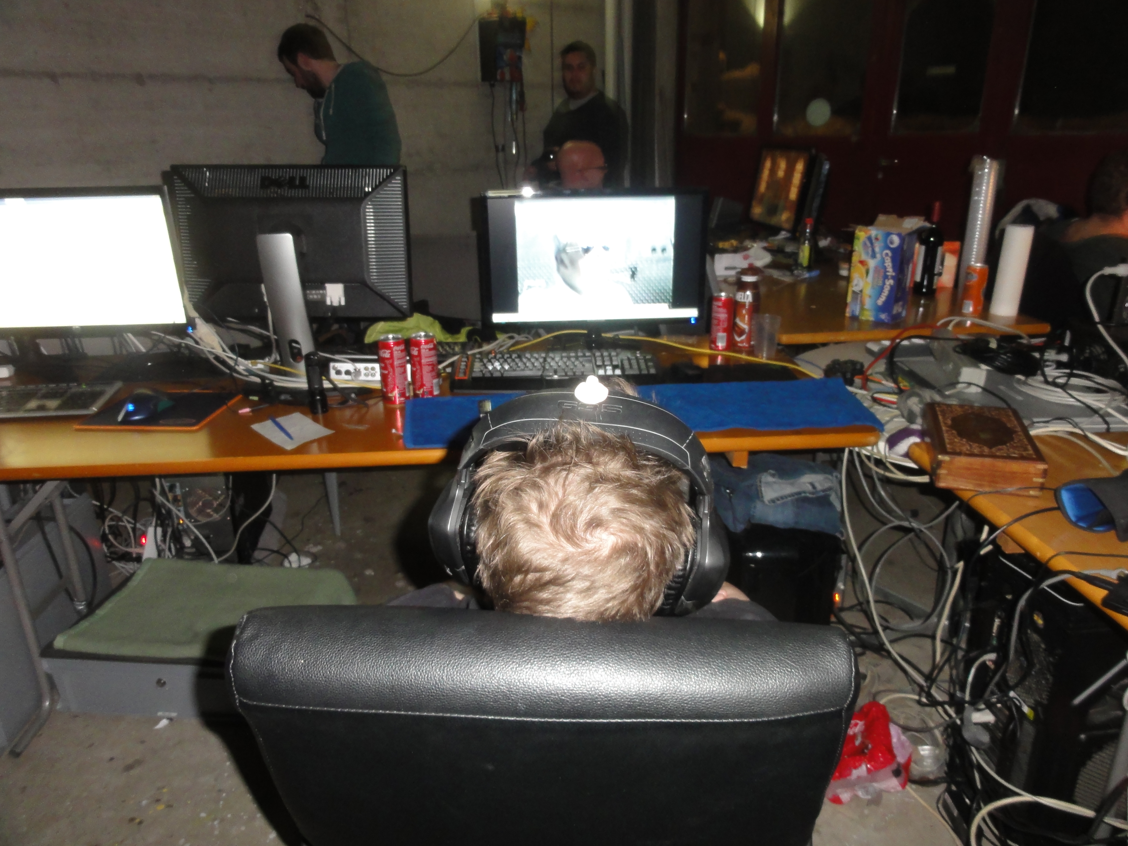 PentHouse-LAN 2 - 021