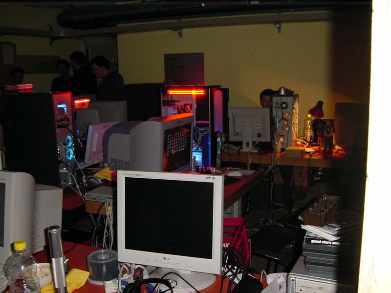 2004-02-28 - ocaholicLAN 3.0 - 052