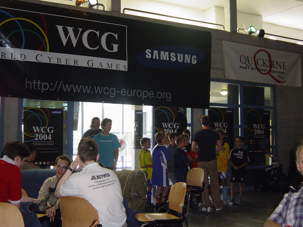 2004-08-14 - WCG Finals Qualifikation 2004 - 052