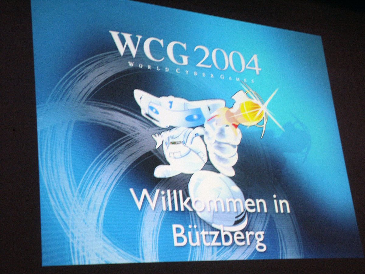 2004-08-14 - WCG Finals Qualifikation 2004 - 093