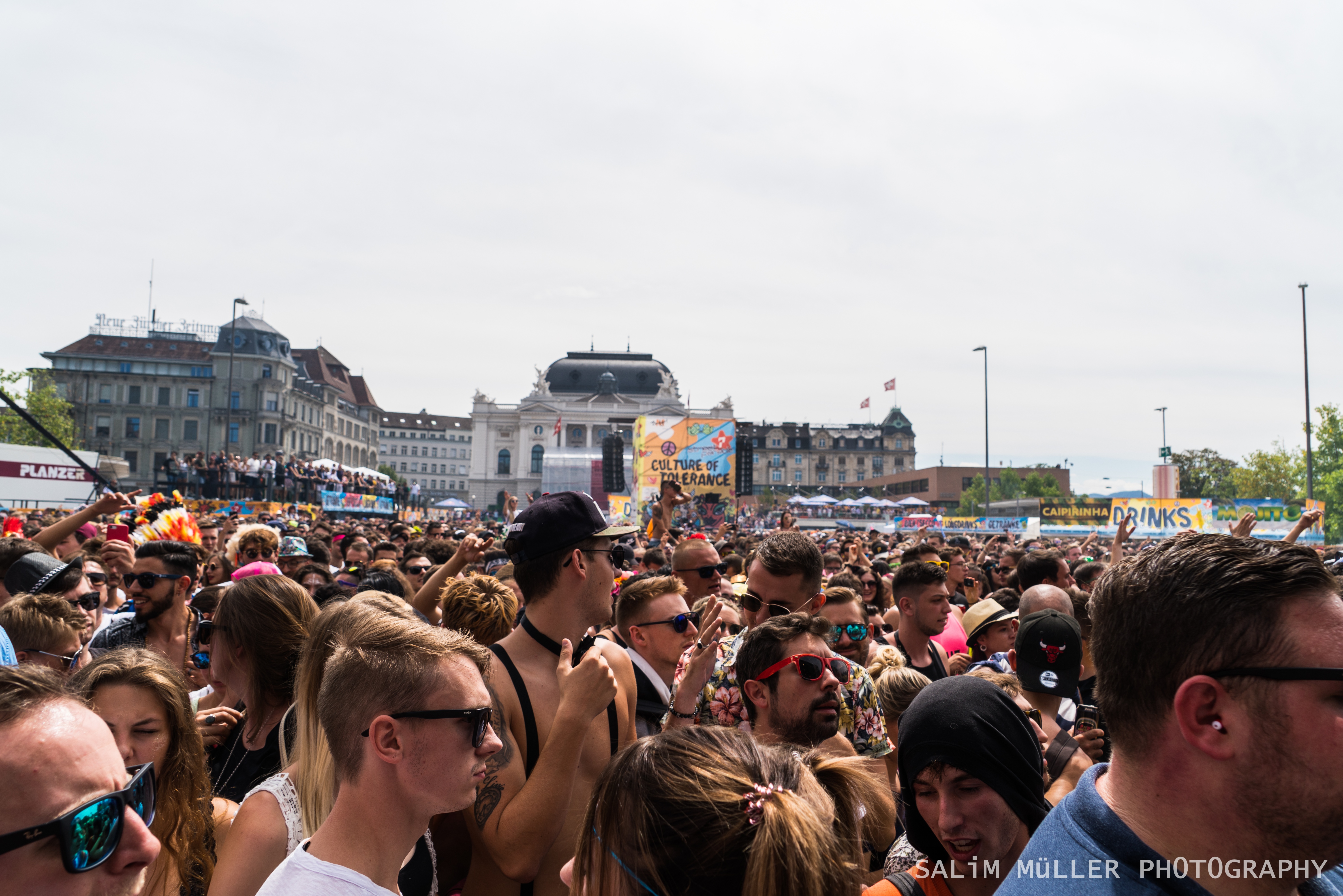 Street Parade 2018 - Crowd, Stages and Still-Life - 015