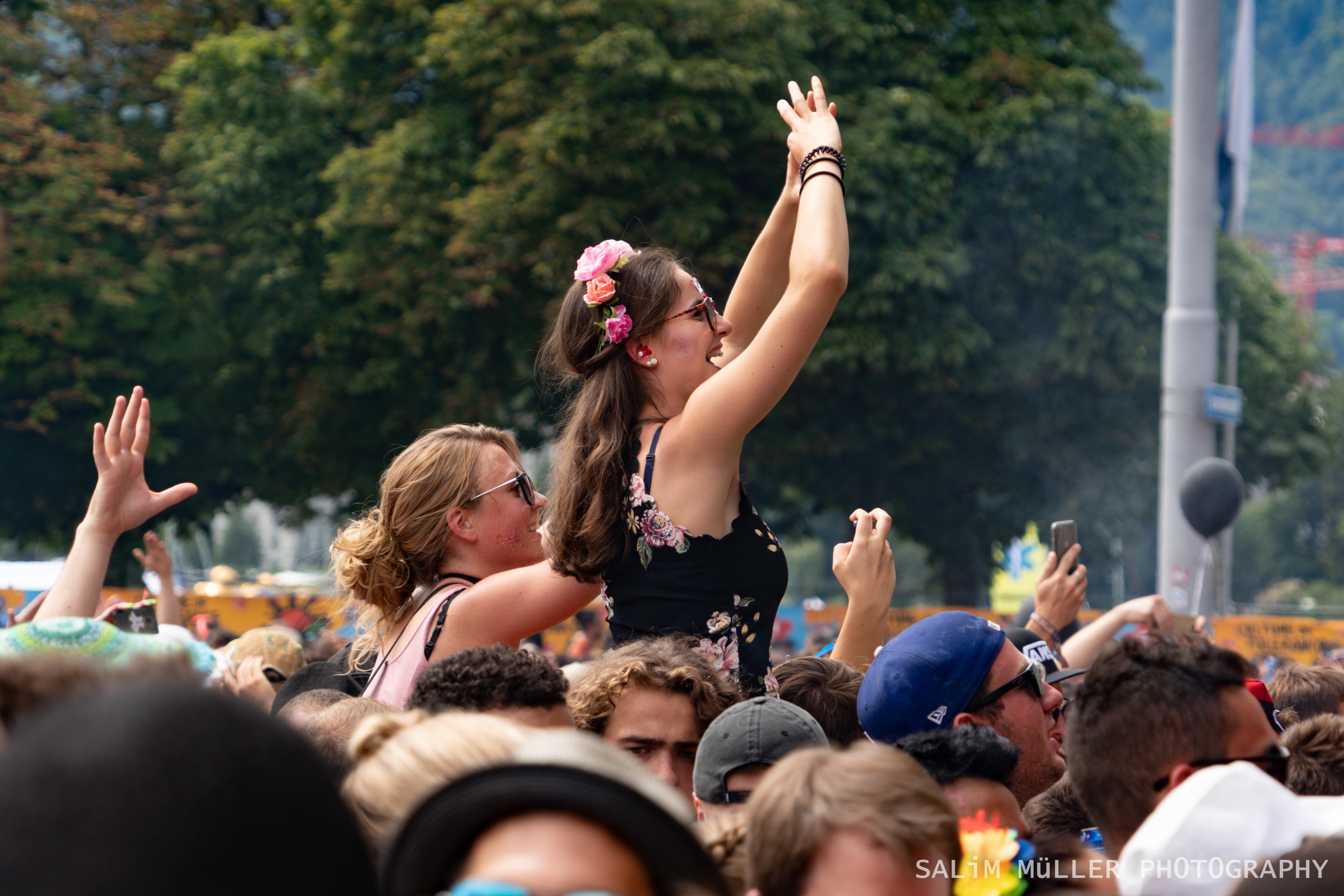 Street Parade 2018 - Crowd, Stages and Still-Life - 020