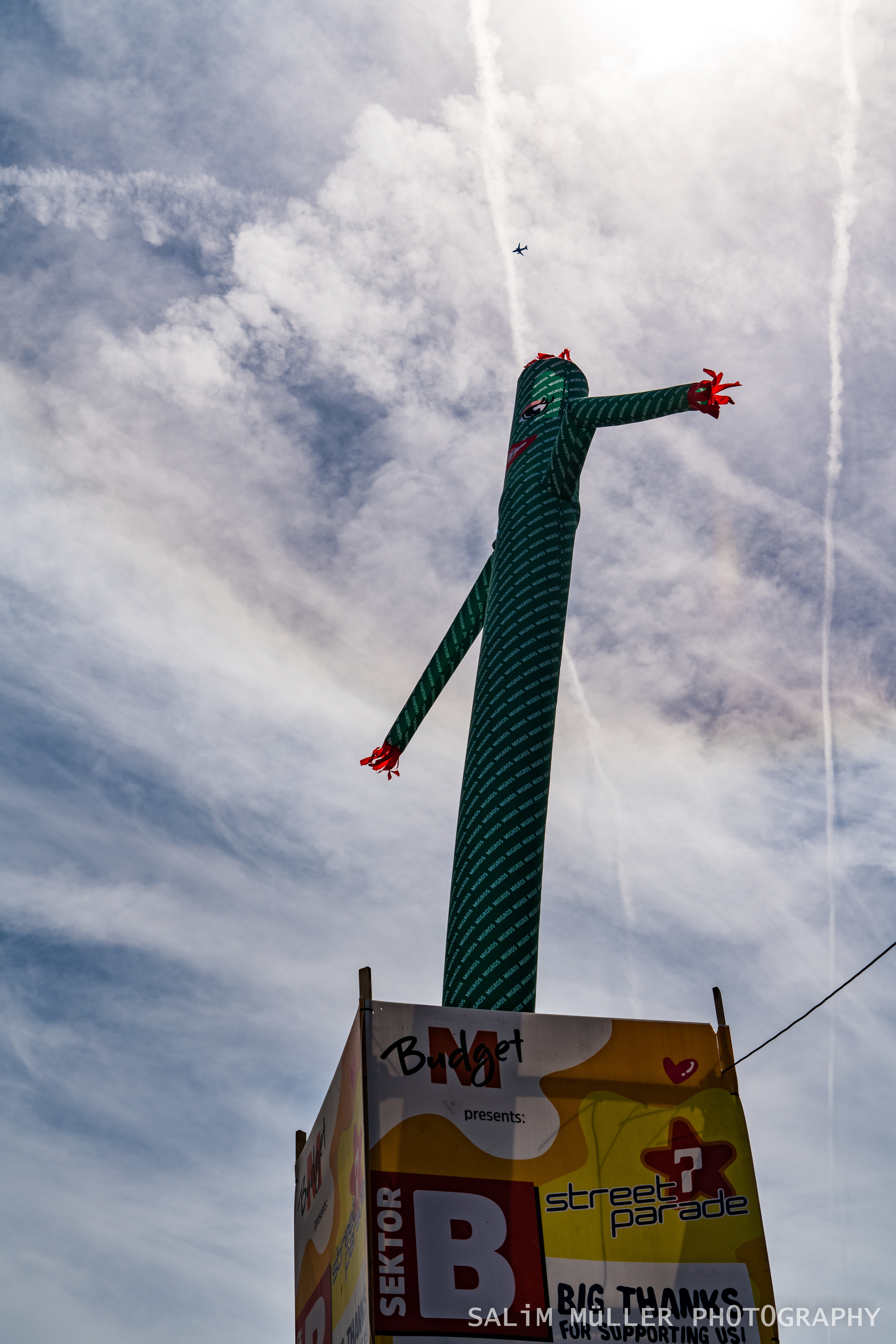 Street Parade 2018 - Crowd, Stages and Still-Life - 028