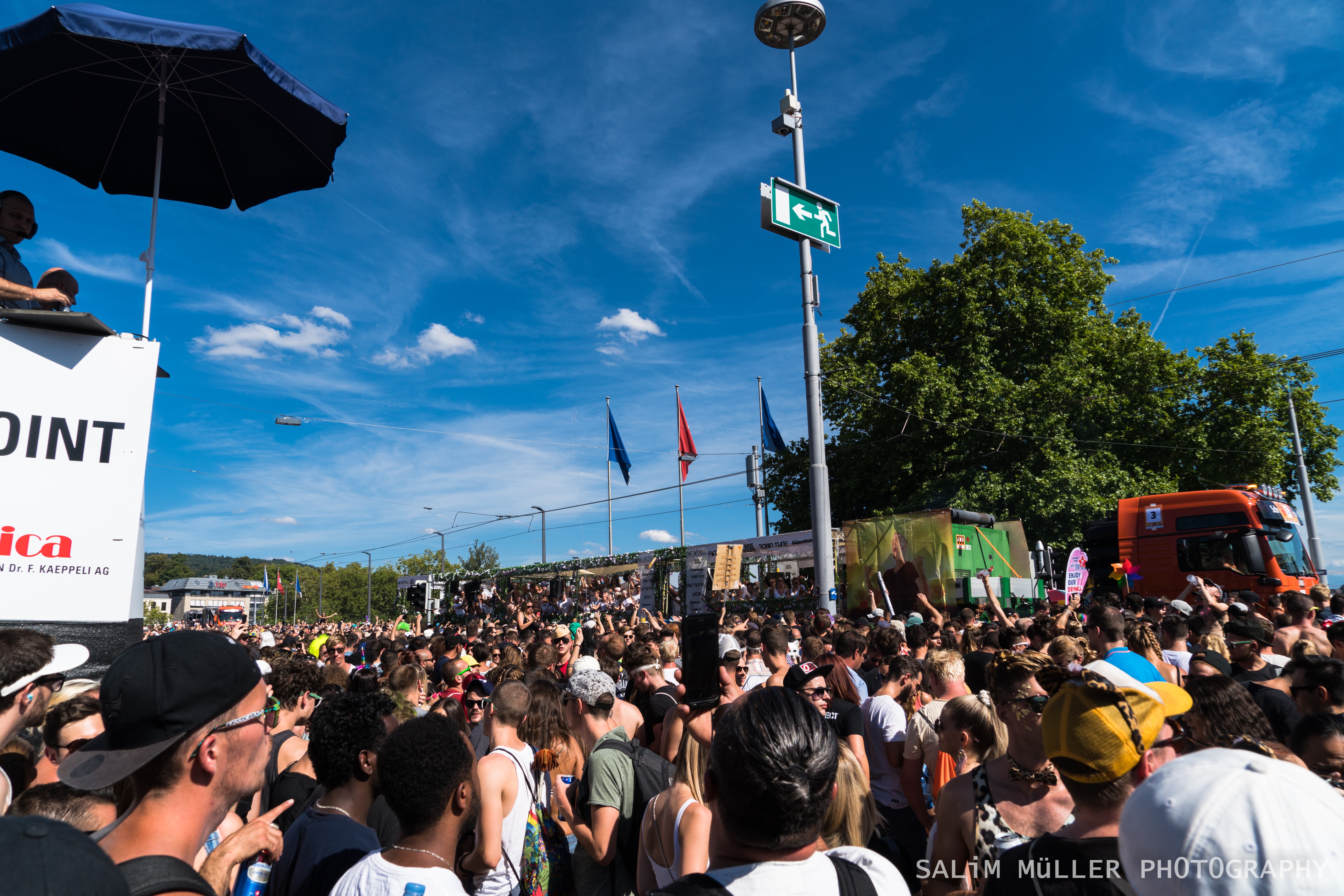 Street Parade 2018 - Crowd, Stages and Still-Life - 061