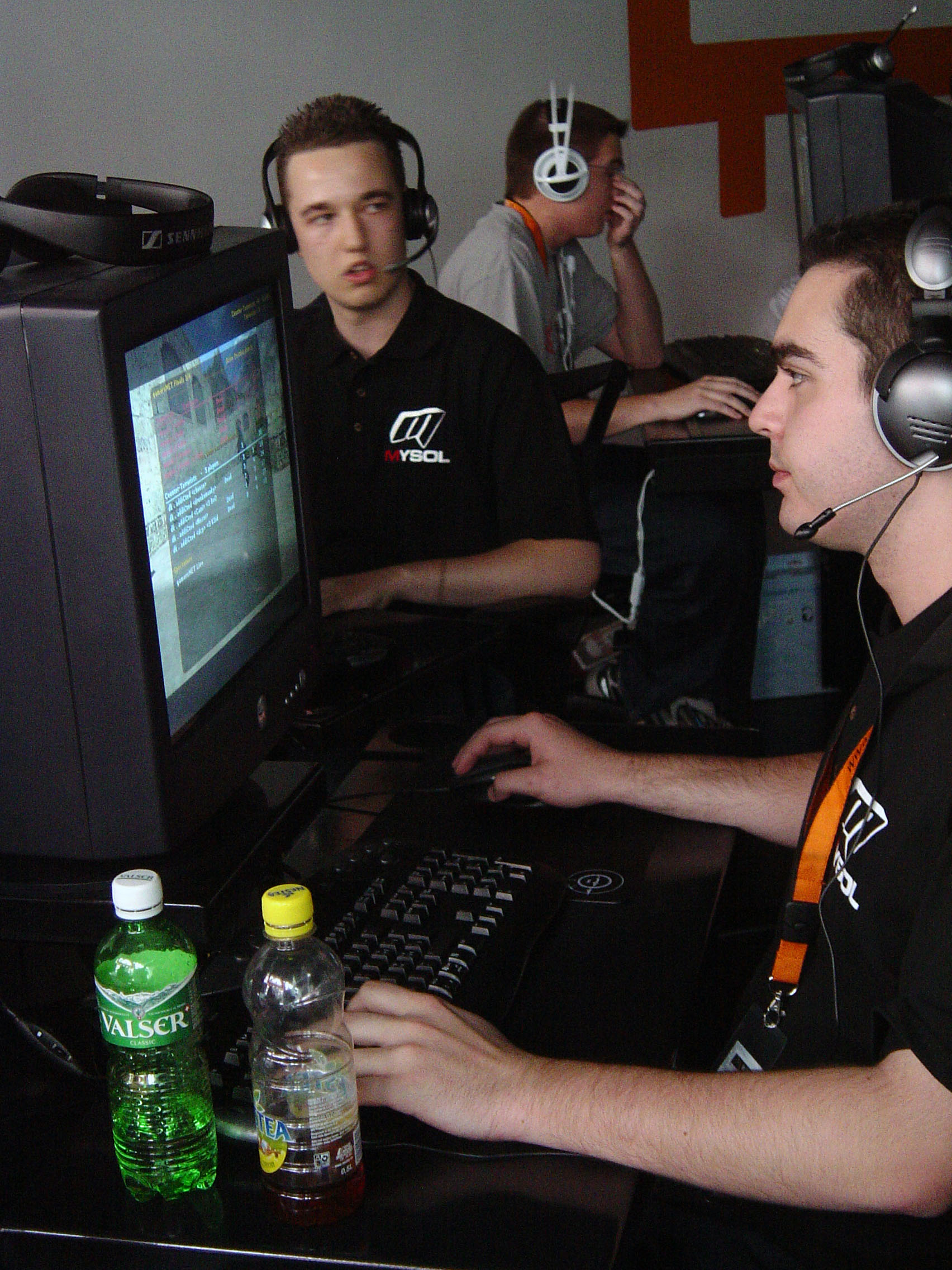 2005-08-14 - gamersNET CS WCIII NFSU Finals - 005