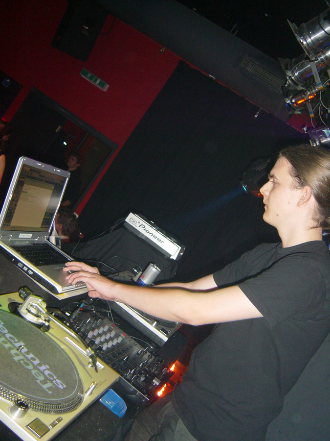 2006-01-21 - House Anthems - 009