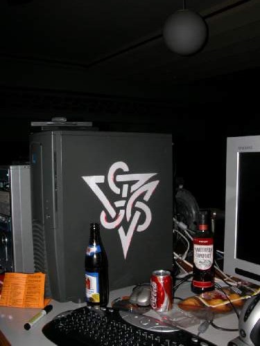 2004-02-13 - Fire-LAN - 018