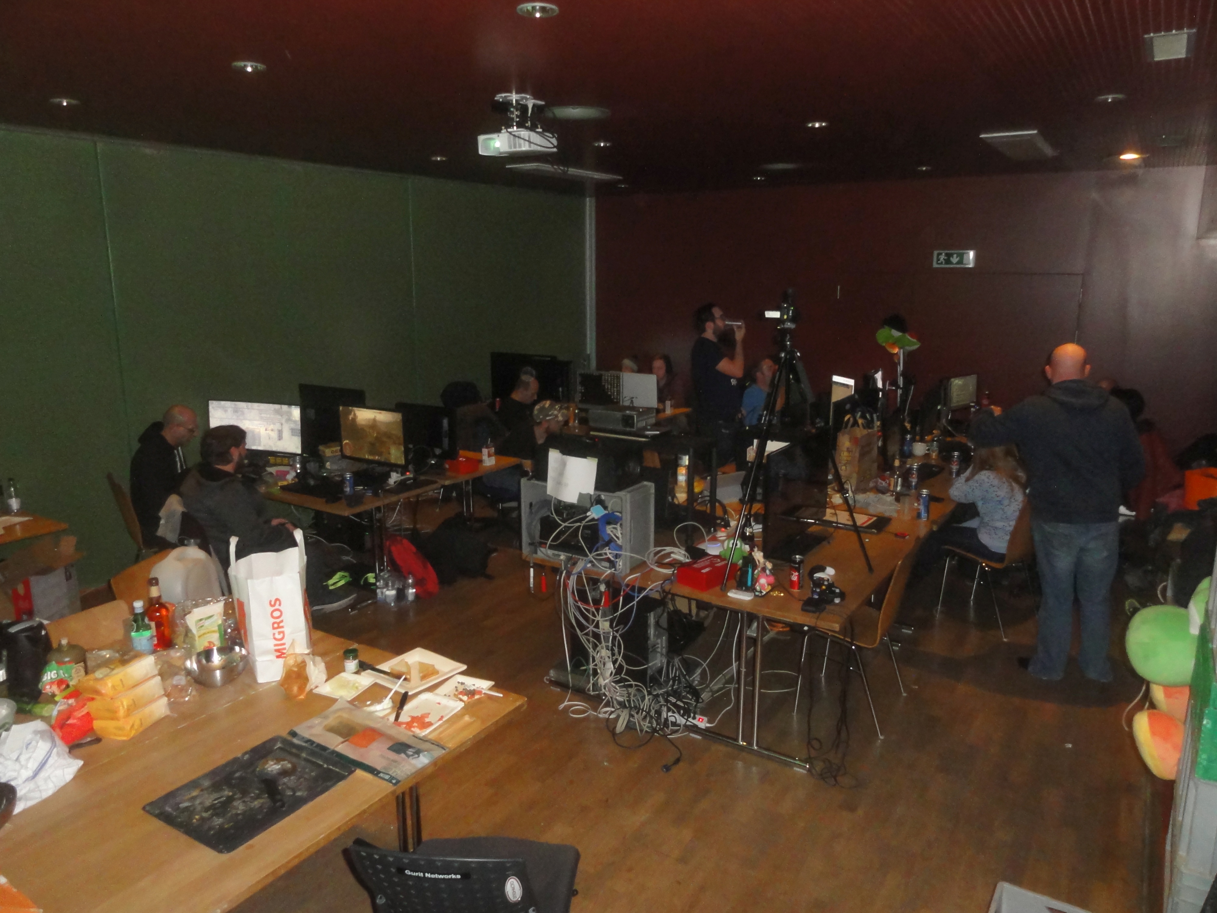 FINAL-days 2018 aka BANANE XMAS-LAN - 008