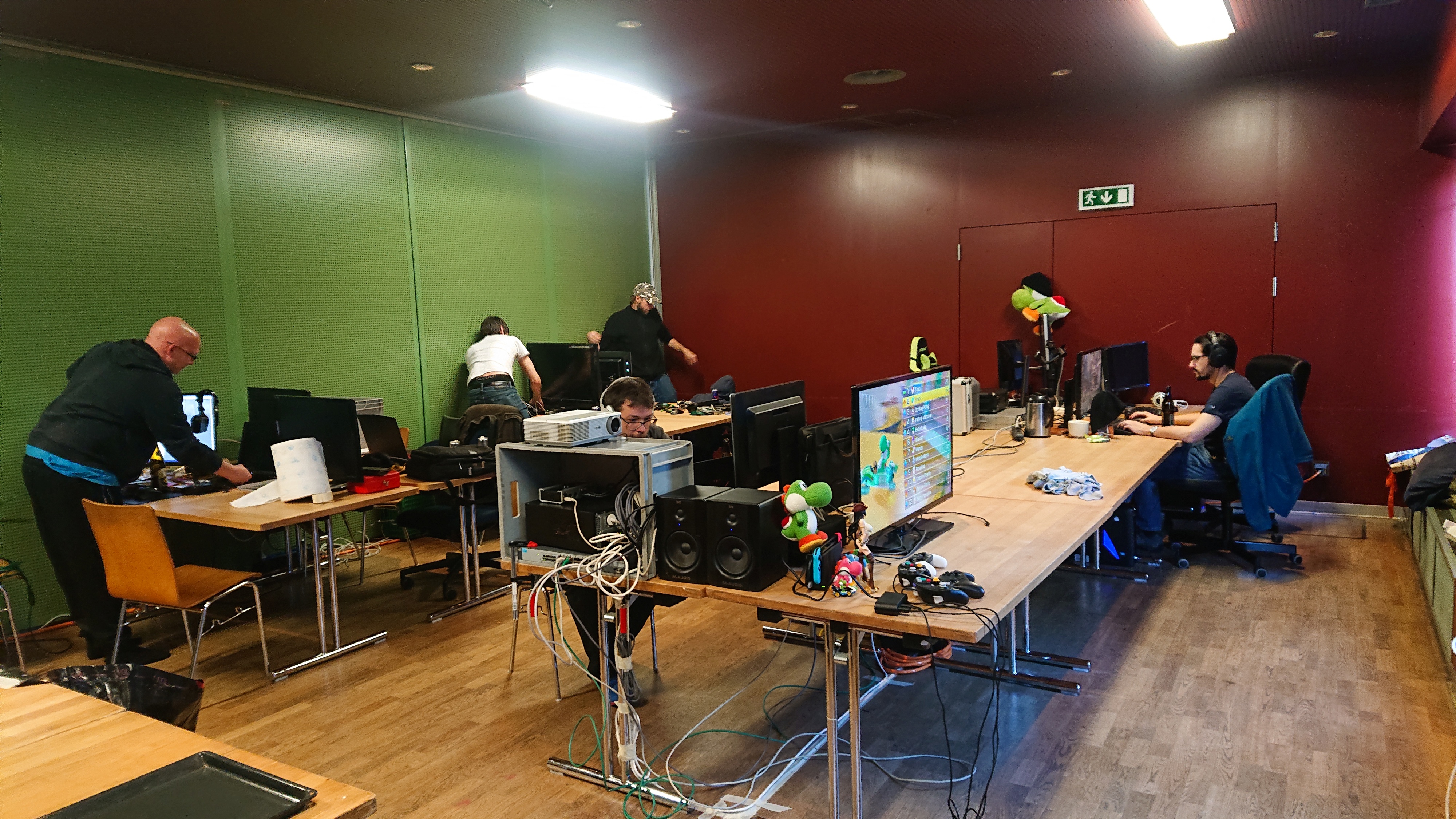 FINAL-days 2018 aka BANANE XMAS-LAN - 181