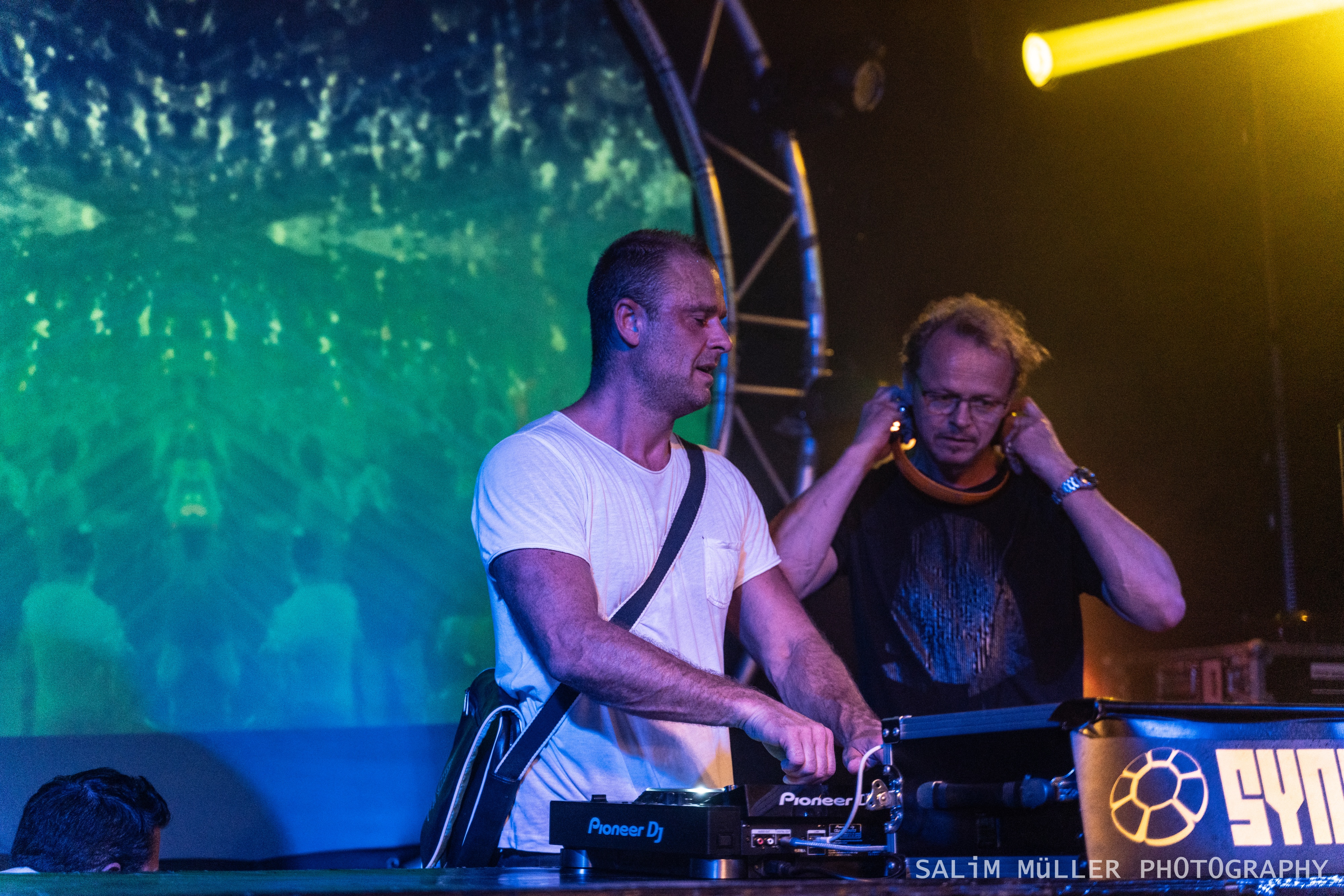 SYNERGY at Alte Kaserne with Richard Durand & Woody Van Eyden - 058