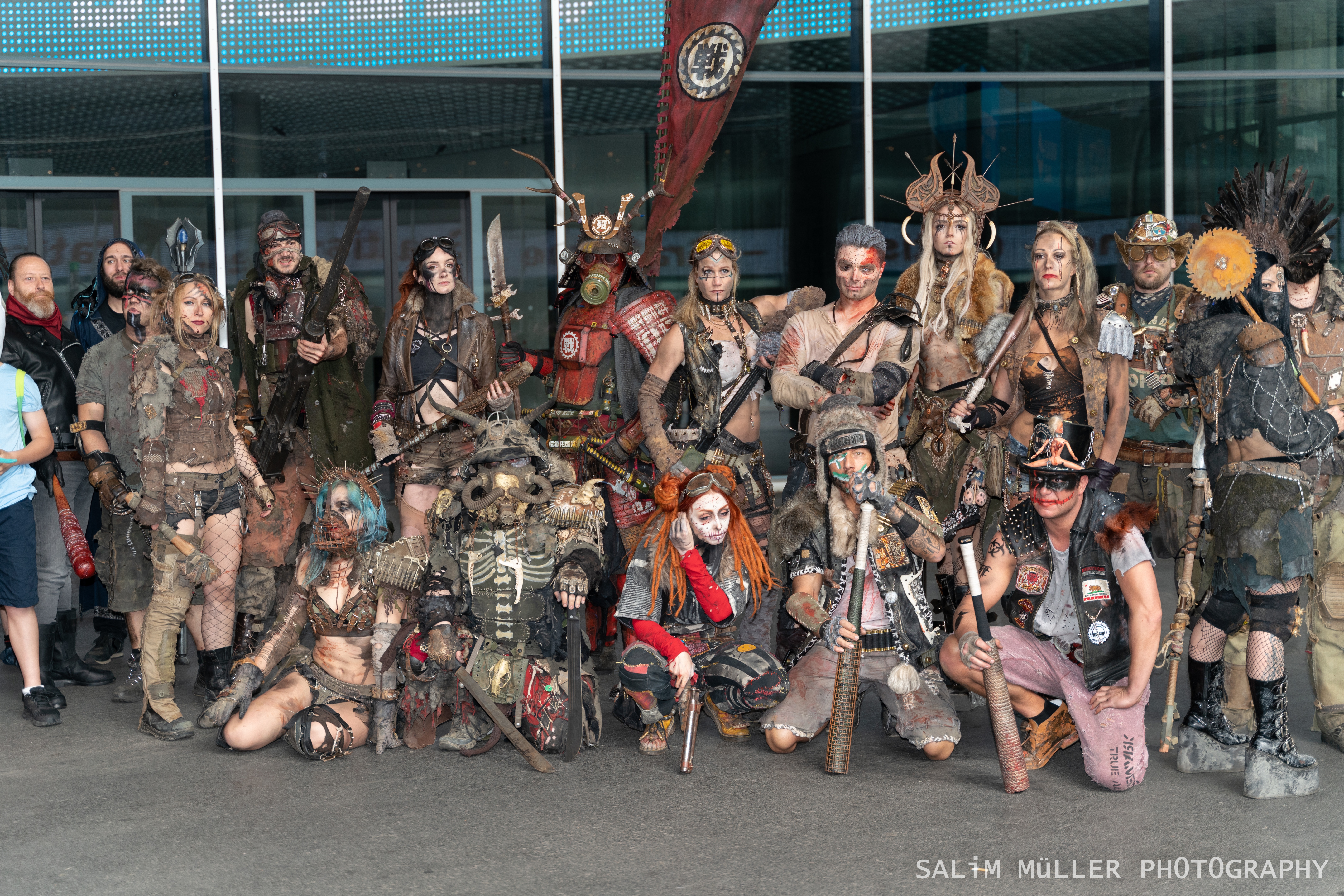 Fantasy Basel 2019 - SA - Cosplay Gruppenfoto - 003