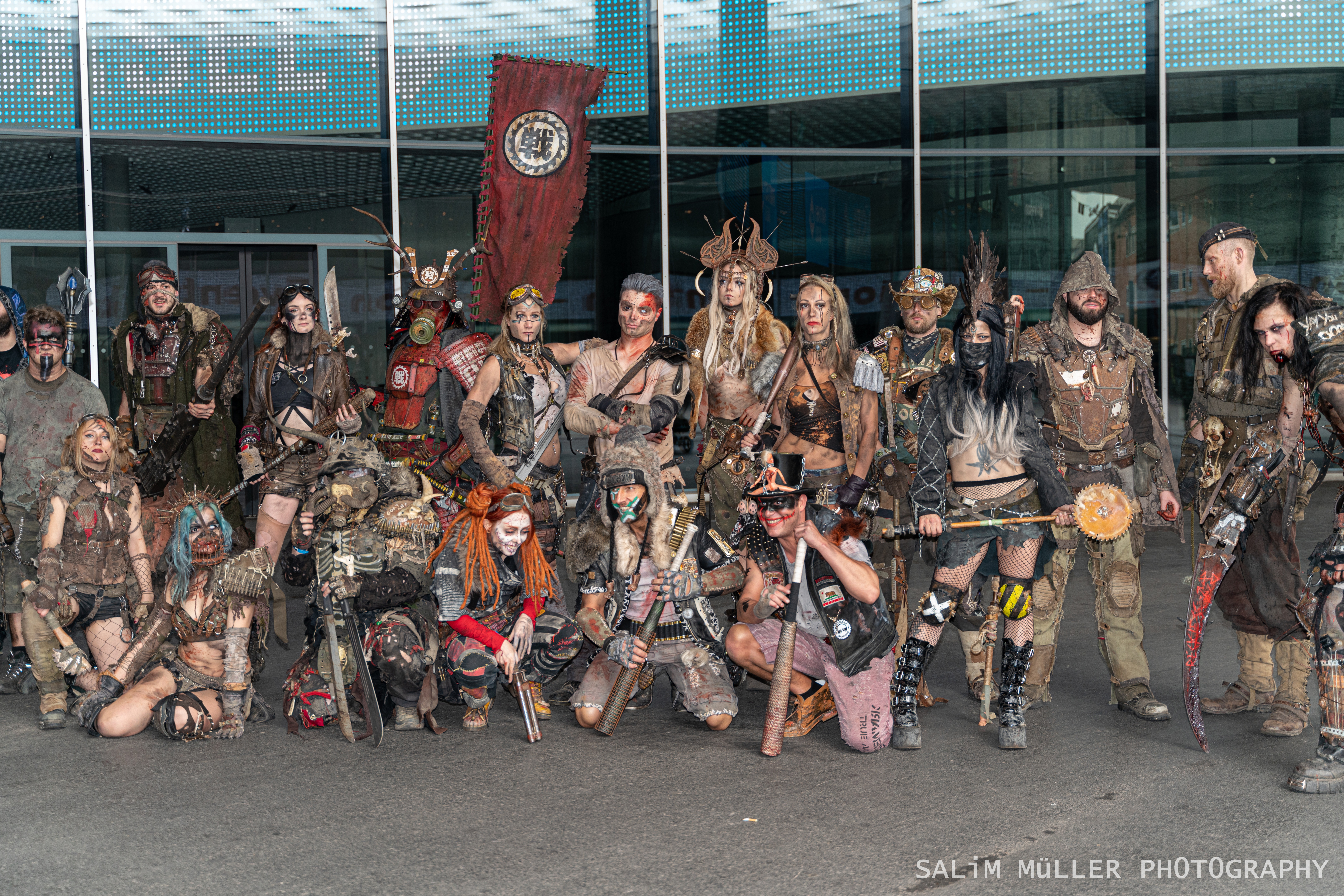 Fantasy Basel 2019 - SA - Cosplay Gruppenfoto - 006