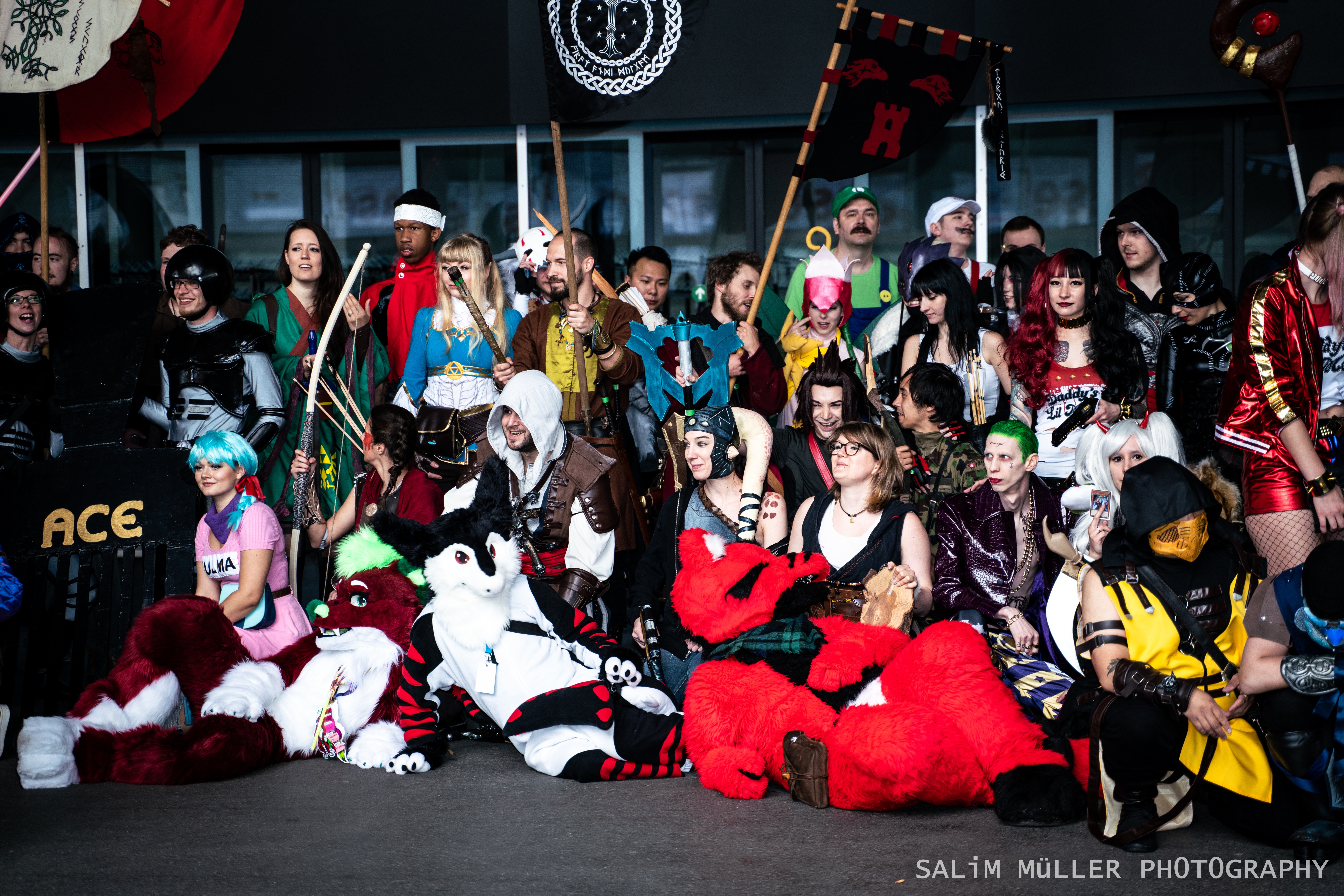 Fantasy Basel 2019 - SA - Cosplay Gruppenfoto - 011