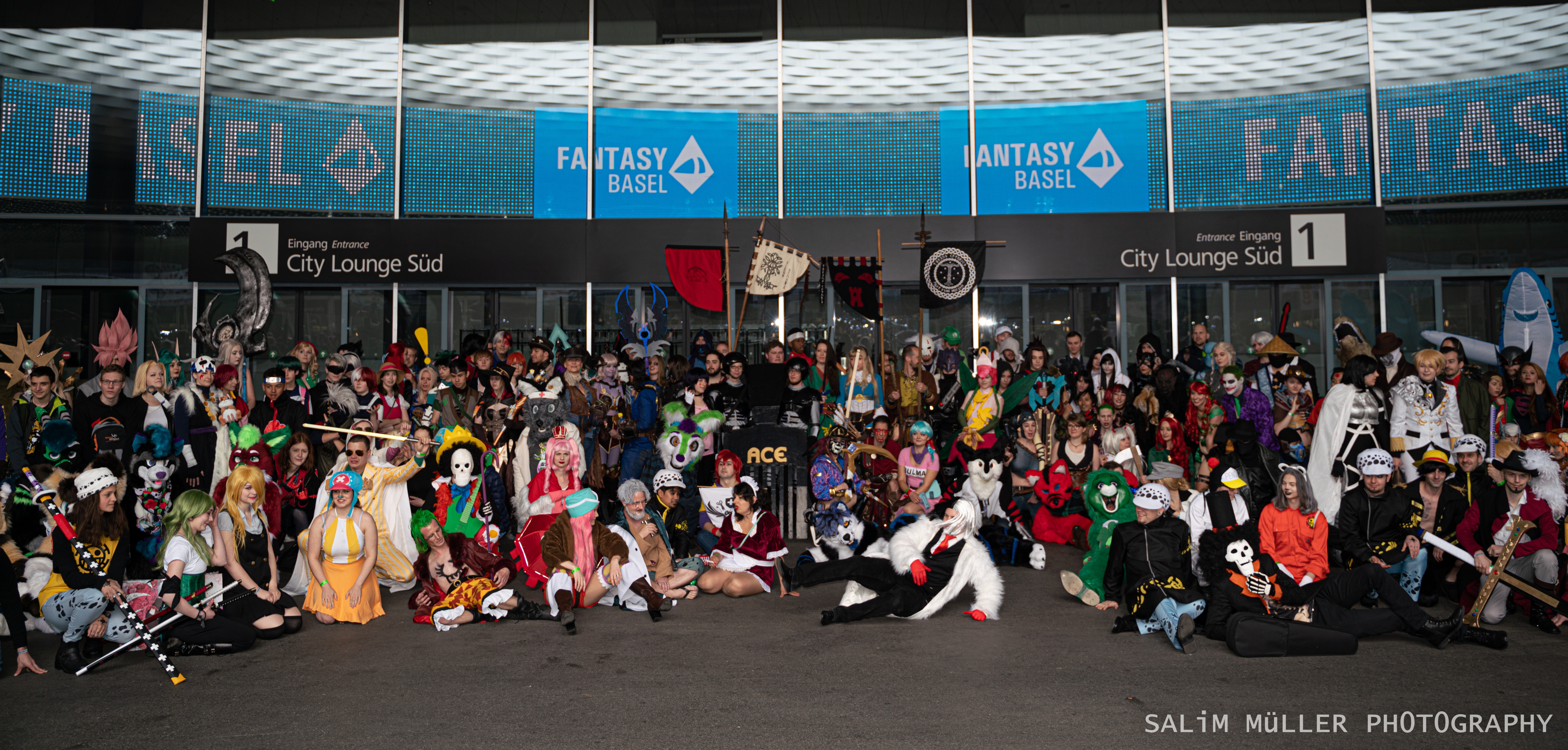 Fantasy Basel 2019 - SA - Cosplay Gruppenfoto - 030