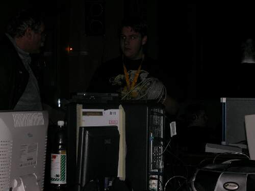 2004-02-13 - Fire-LAN - 032