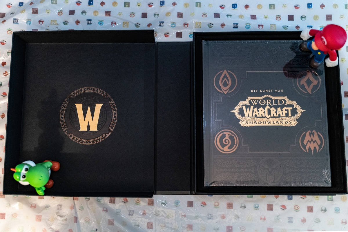 World of Warcraft Shadowlands Collector's Edition Unboxing - 005