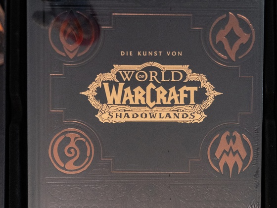 World of Warcraft Shadowlands Collector's Edition Unboxing - 009