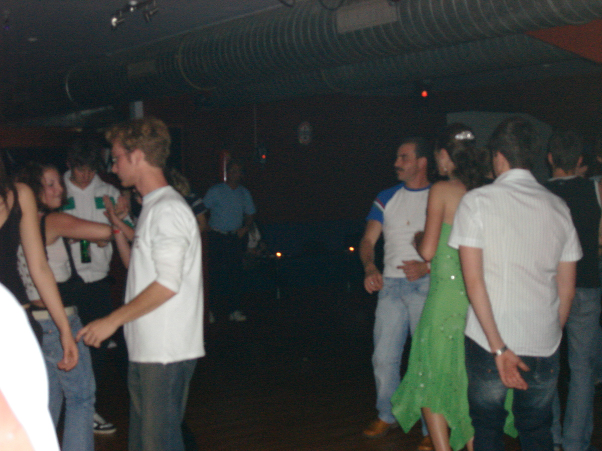 2006-06-11 - House Deluxe - 016