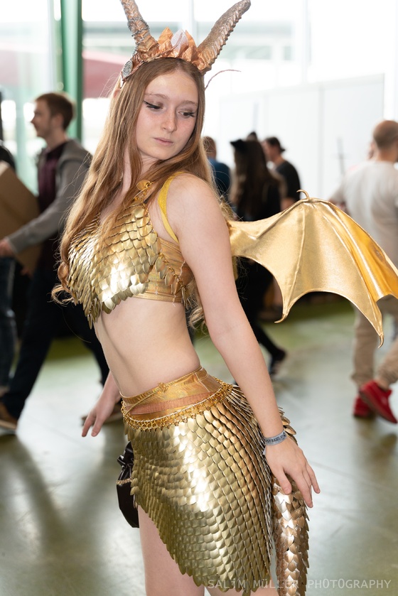 Fantasy Basel 2019 - Sonntag - Cosplay (unedited dupe) - 028