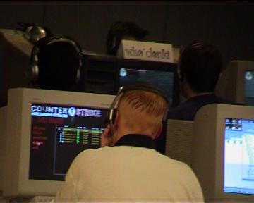 2002-02-06 - Terrorbase 02 - 008