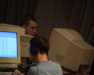 2002-02-06 - Terrorbase 02 - 009