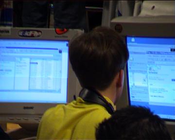2002-02-06 - Terrorbase 02 - 012