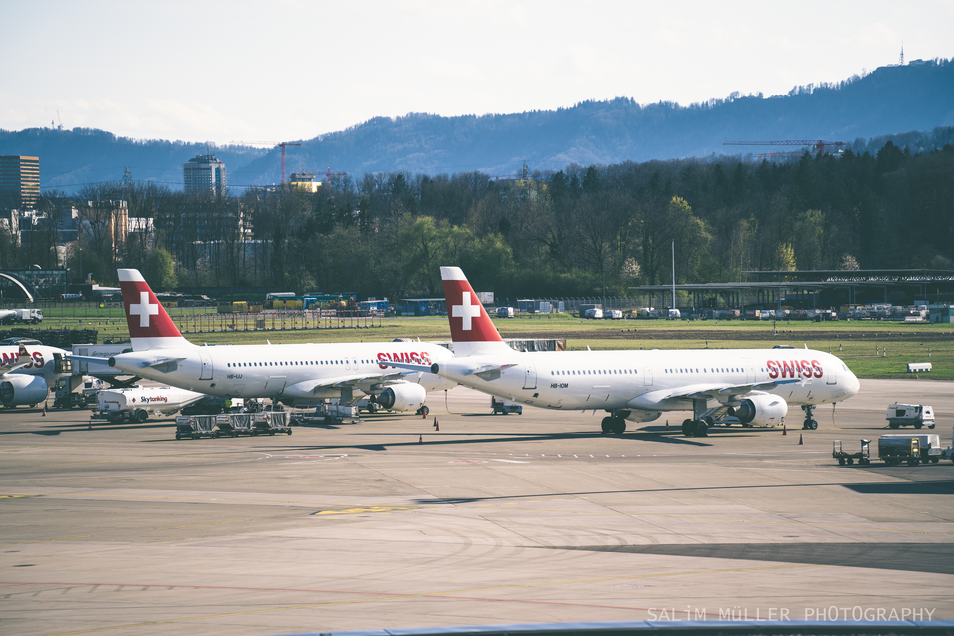 Spaziergang rundum The Circle at Zurich Airport - 041