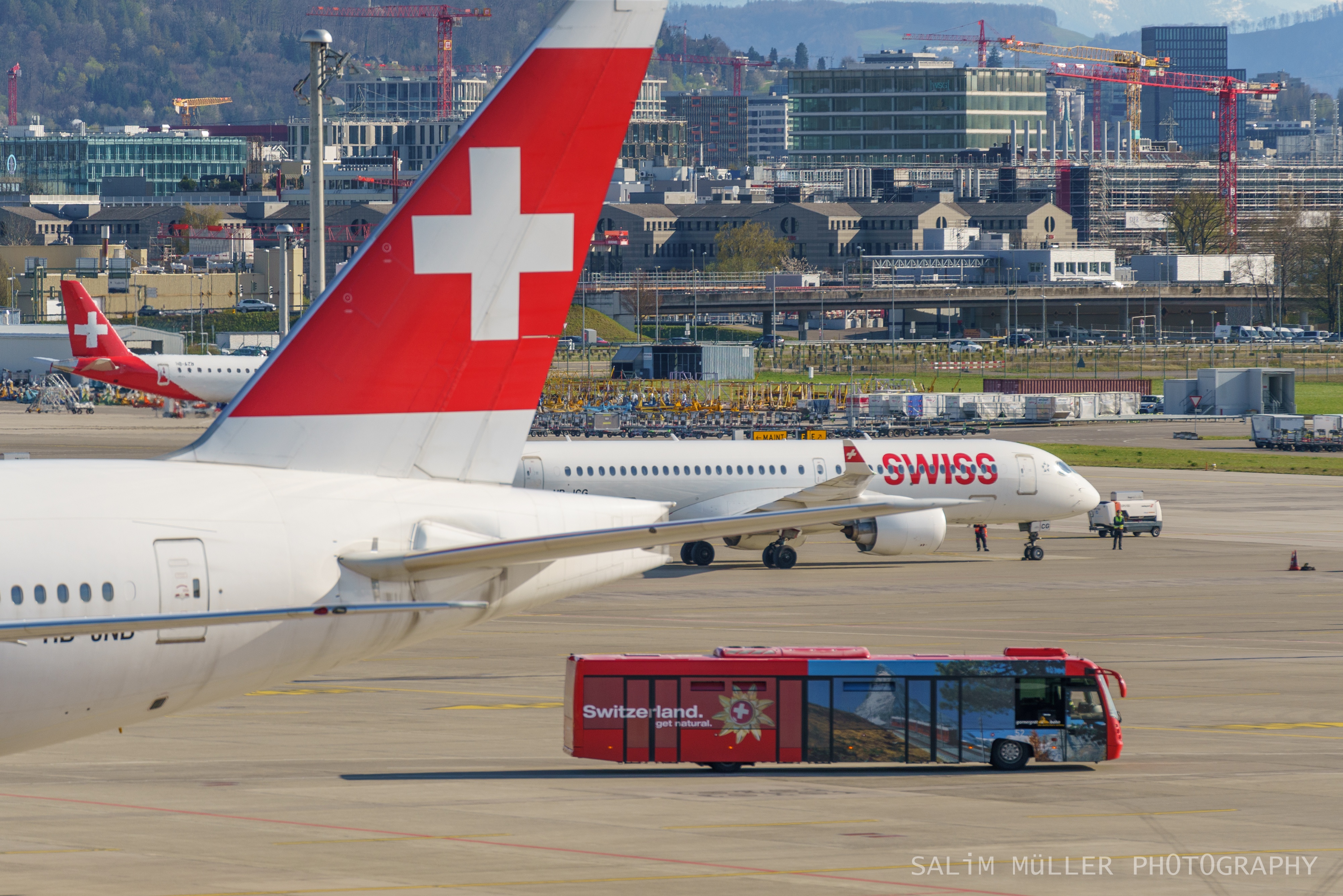 Spaziergang rundum The Circle at Zurich Airport - 046