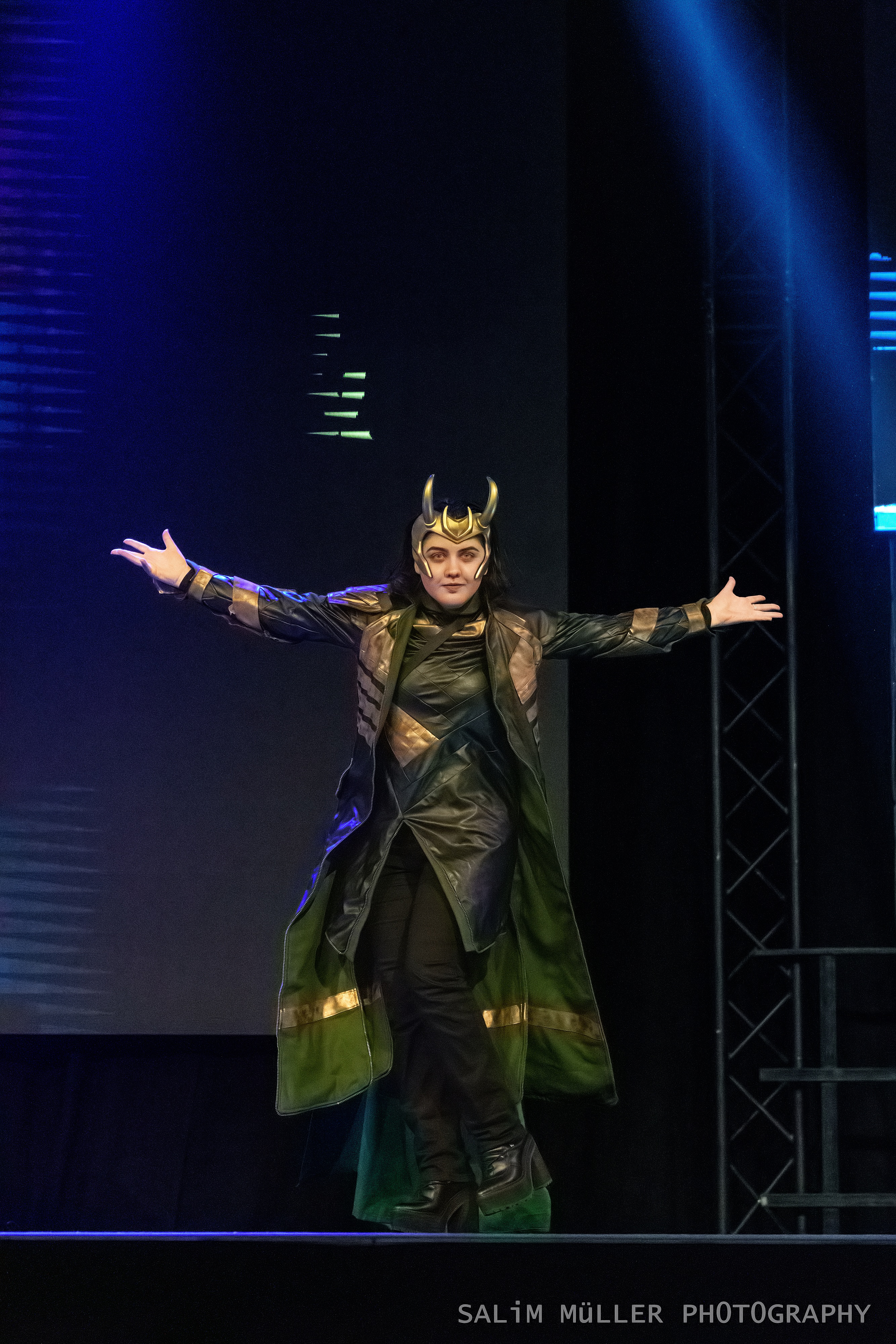 Fantasy Basel 2022 - Day 1 - Cosplay Catwalk - 007