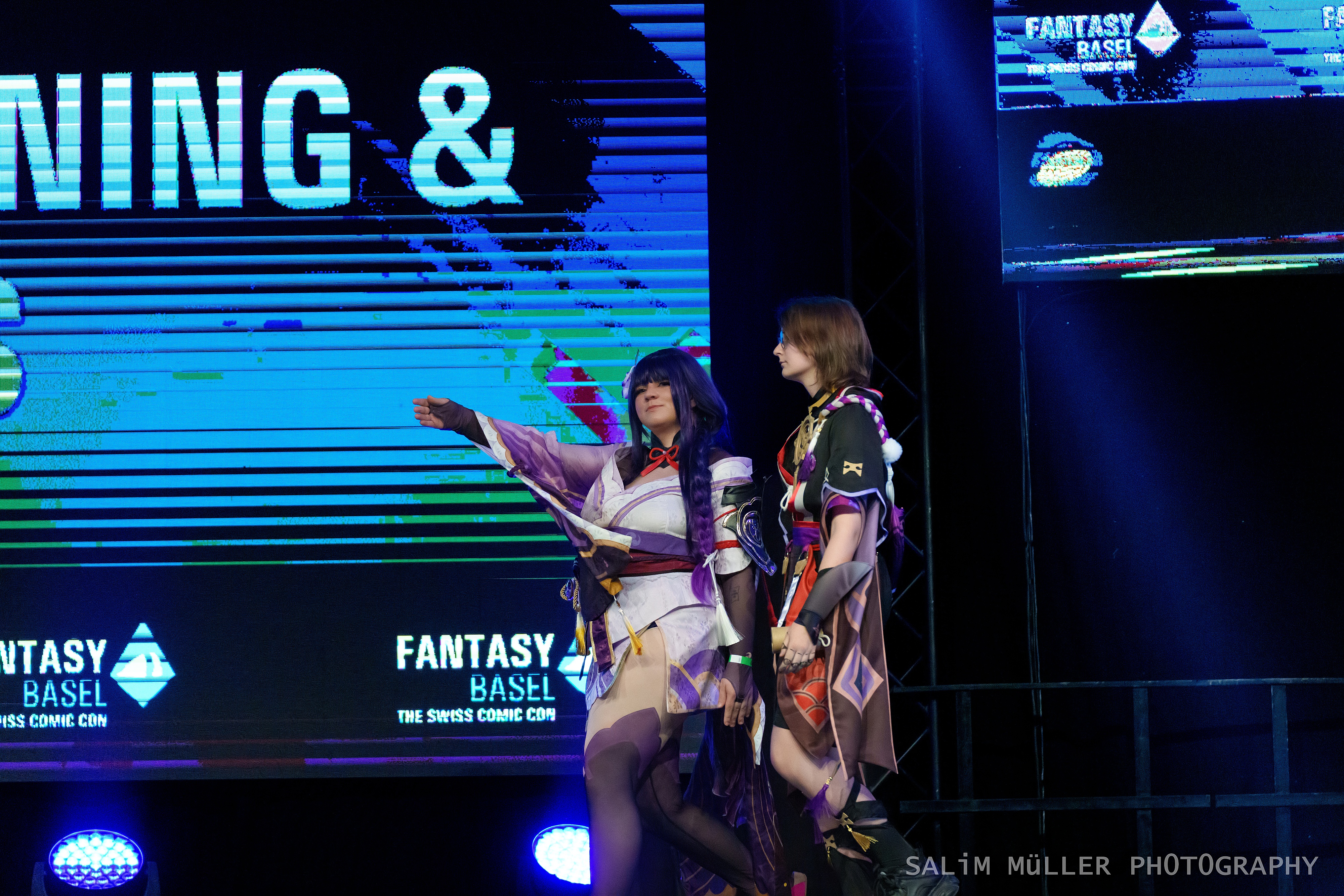 Fantasy Basel 2022 - Day 1 - Cosplay Catwalk - 008