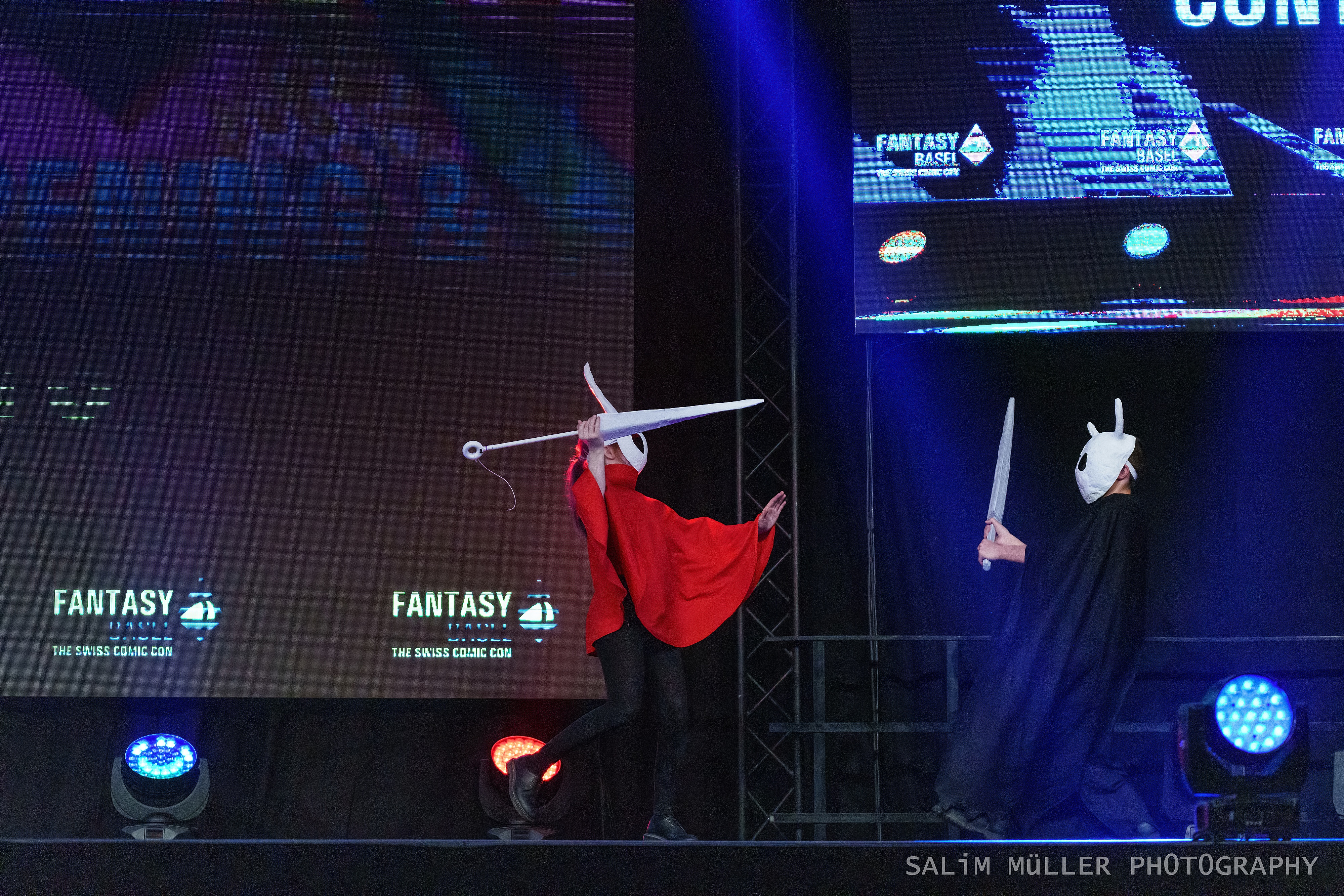 Fantasy Basel 2022 - Day 1 - Cosplay Catwalk - 016