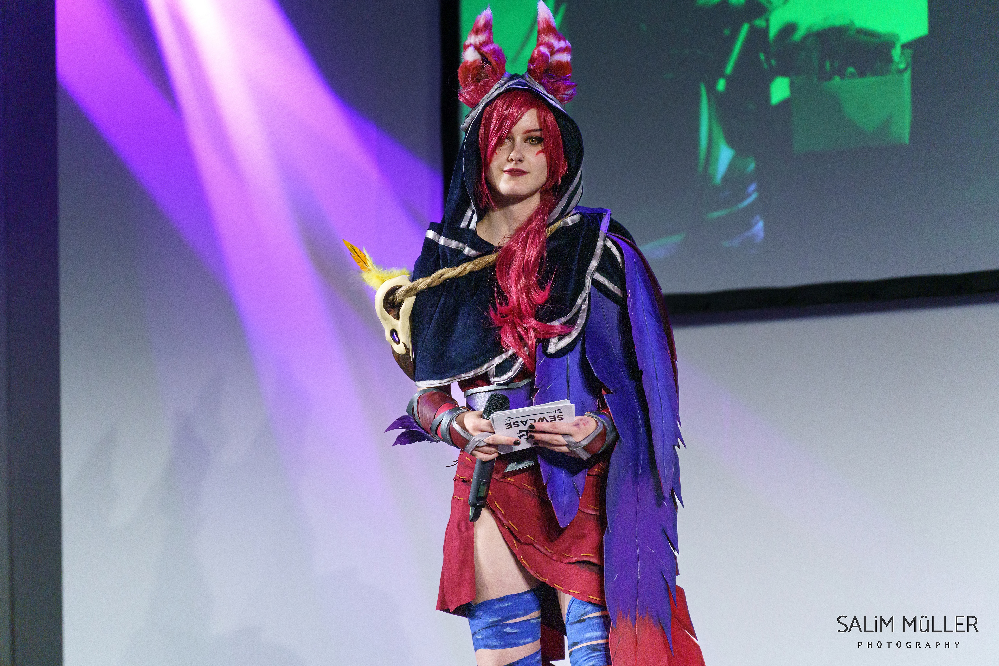 Gamescom 2022 - Day 1 - Sewcase LoL Cosplay Catwalk - 004