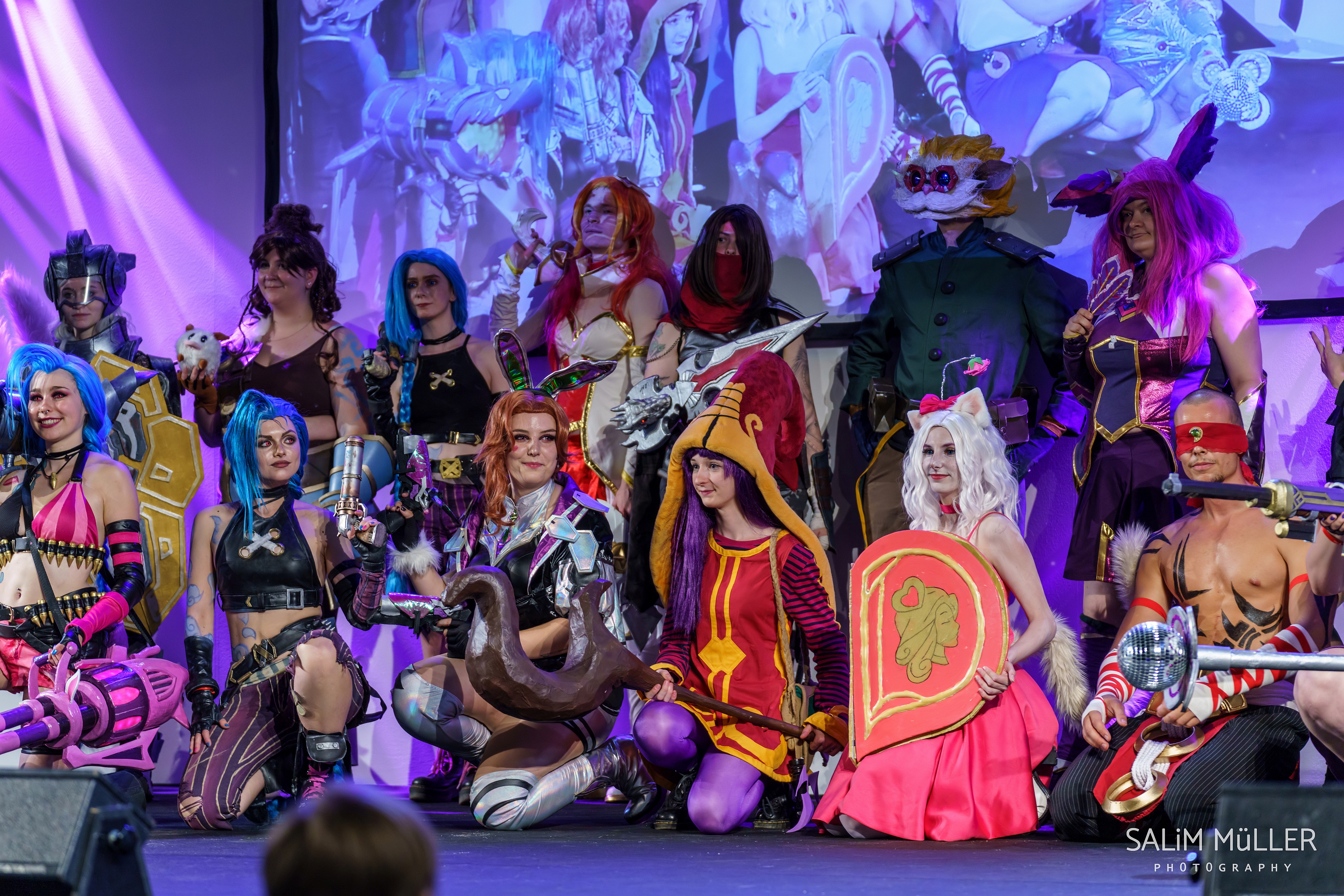 Gamescom 2022 - Day 1 - Sewcase LoL Cosplay Catwalk - 116