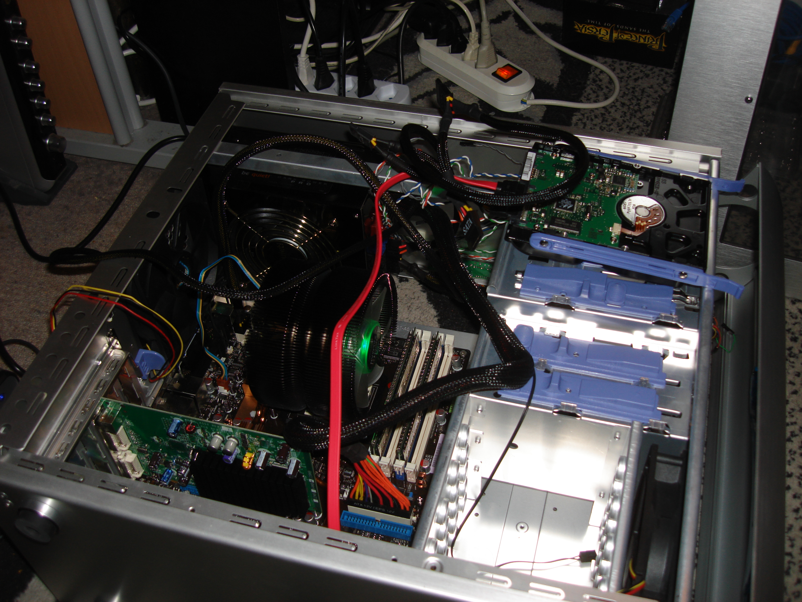 2006-12-20 - ASUS Crosshair and Geforce 8800 - 005