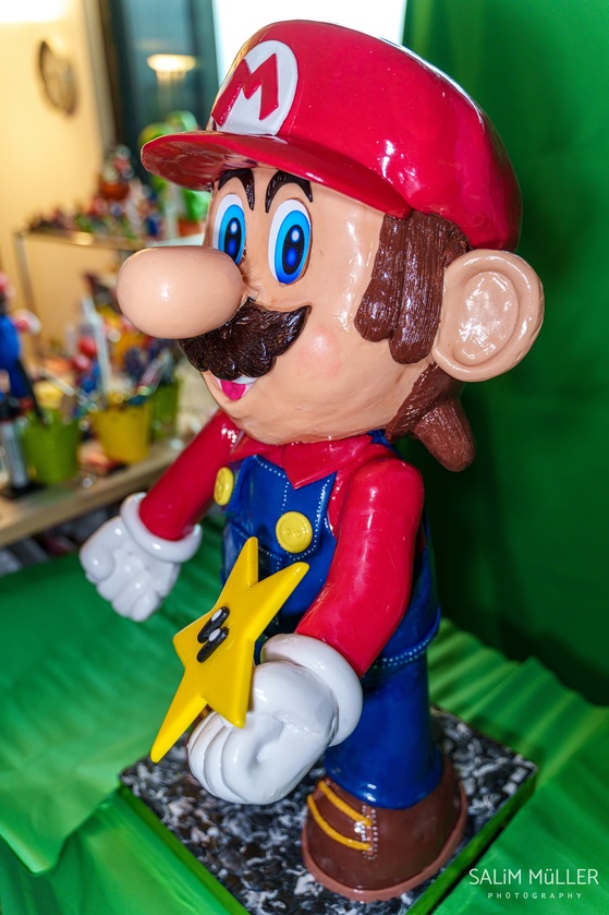 Biggest Super Mario Candy in the world (Salim's 37th Birthday) - 019