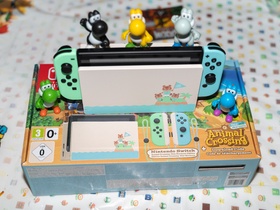 Nintendo Switch Animal Crossing New Horizons Edition Unboxing - 016